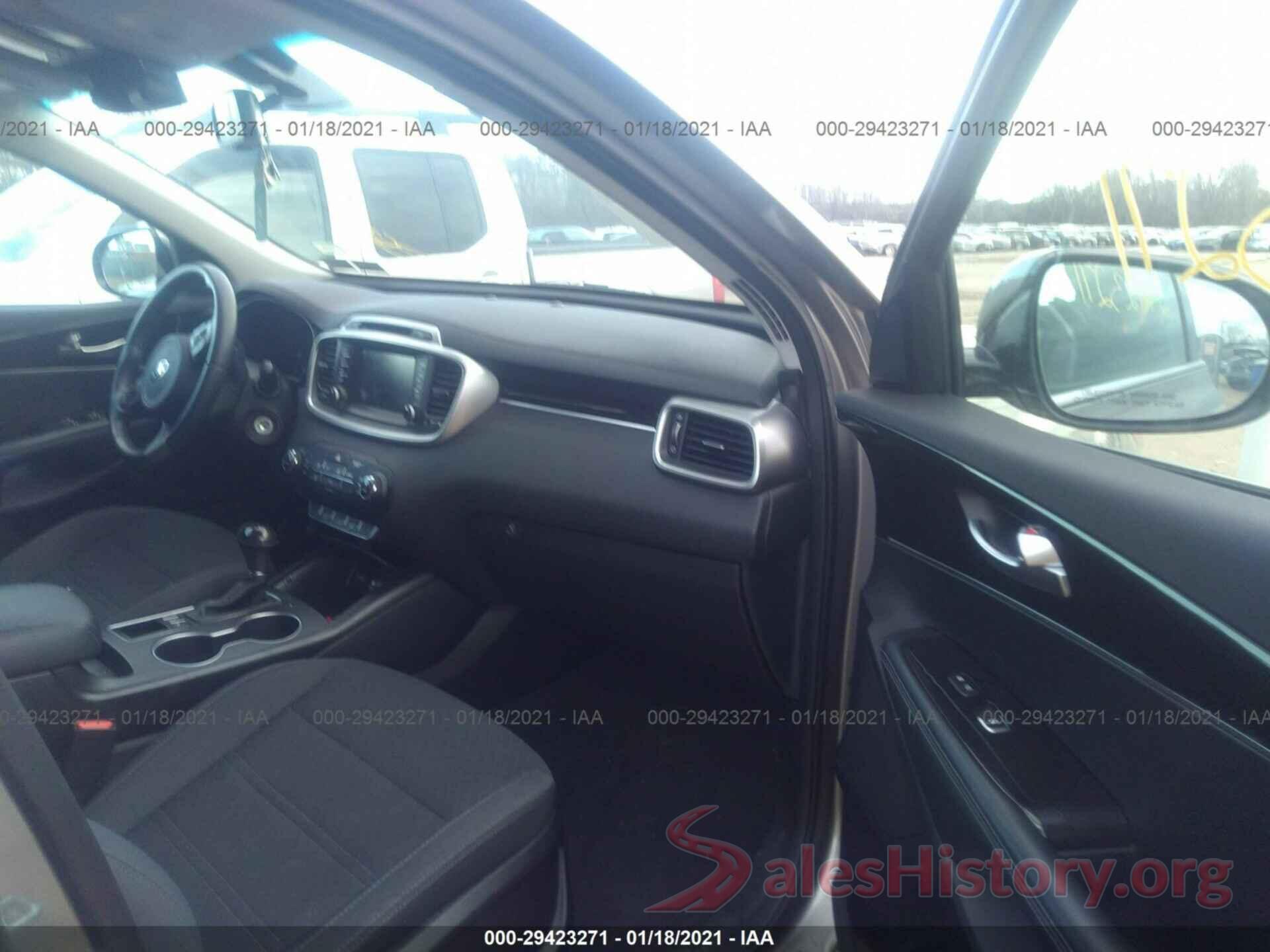 5XYPGDA36JG367538 2018 KIA SORENTO