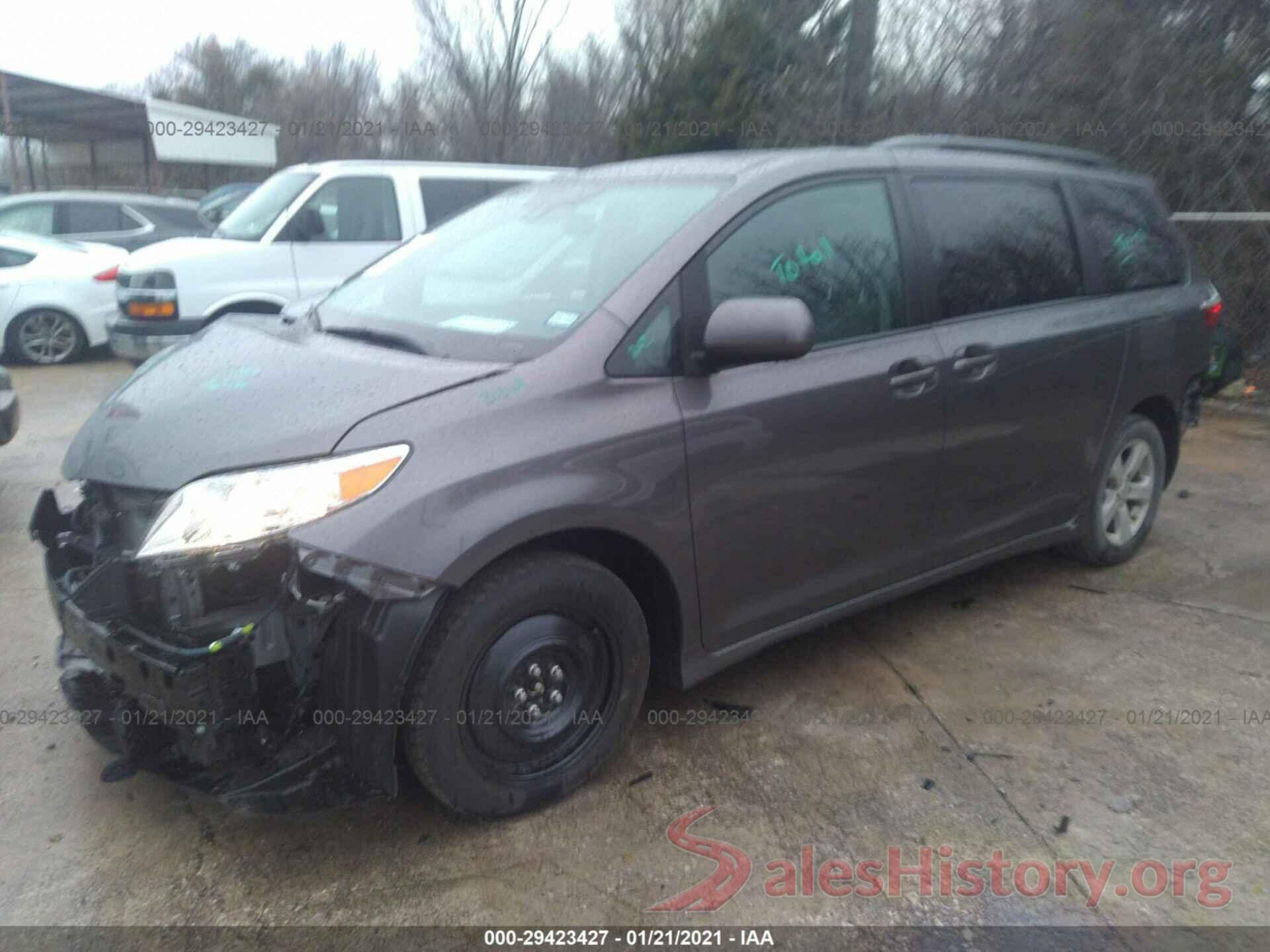 5TDYZ3DC8LS086139 2020 TOYOTA SIENNA