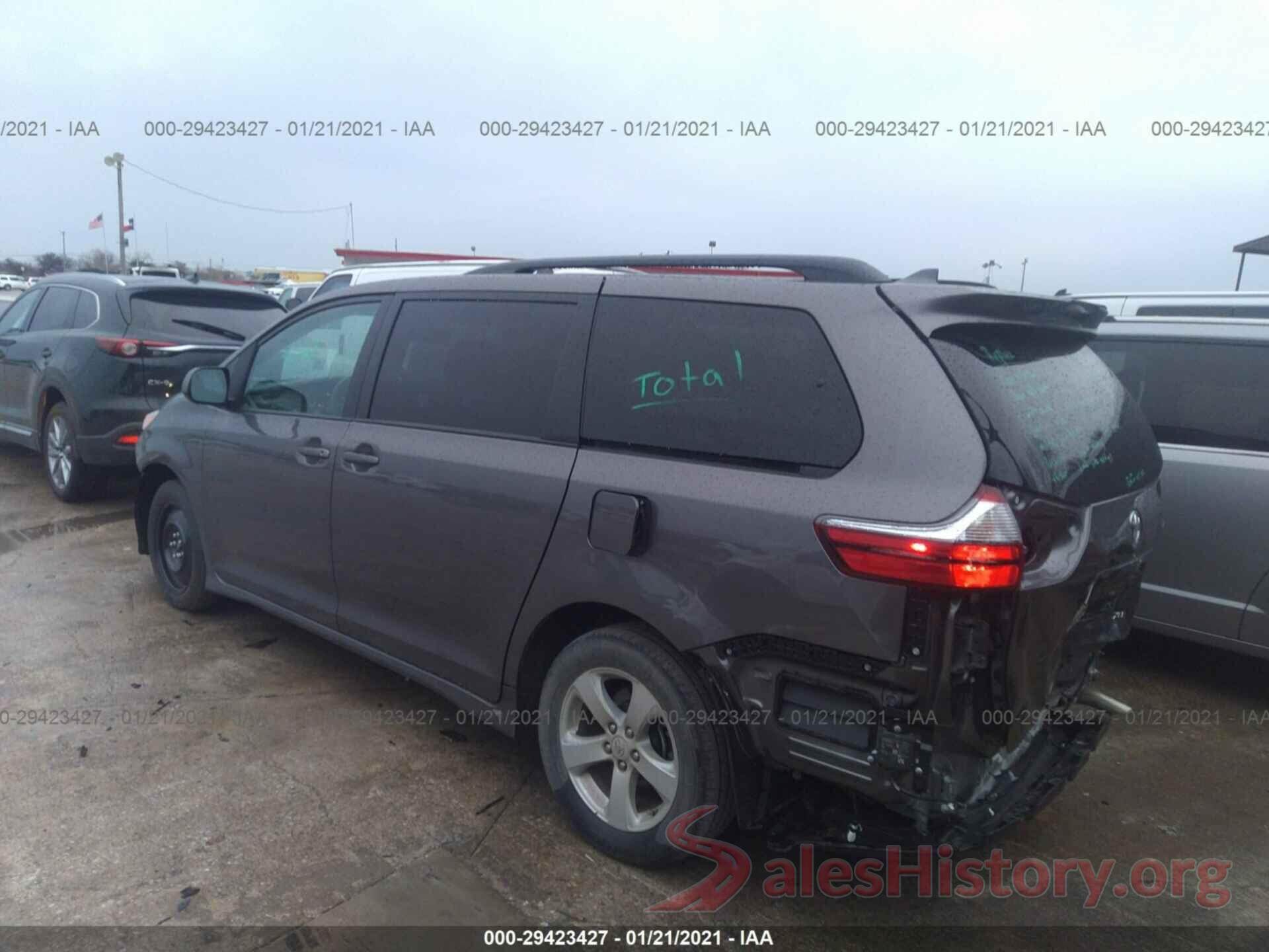 5TDYZ3DC8LS086139 2020 TOYOTA SIENNA