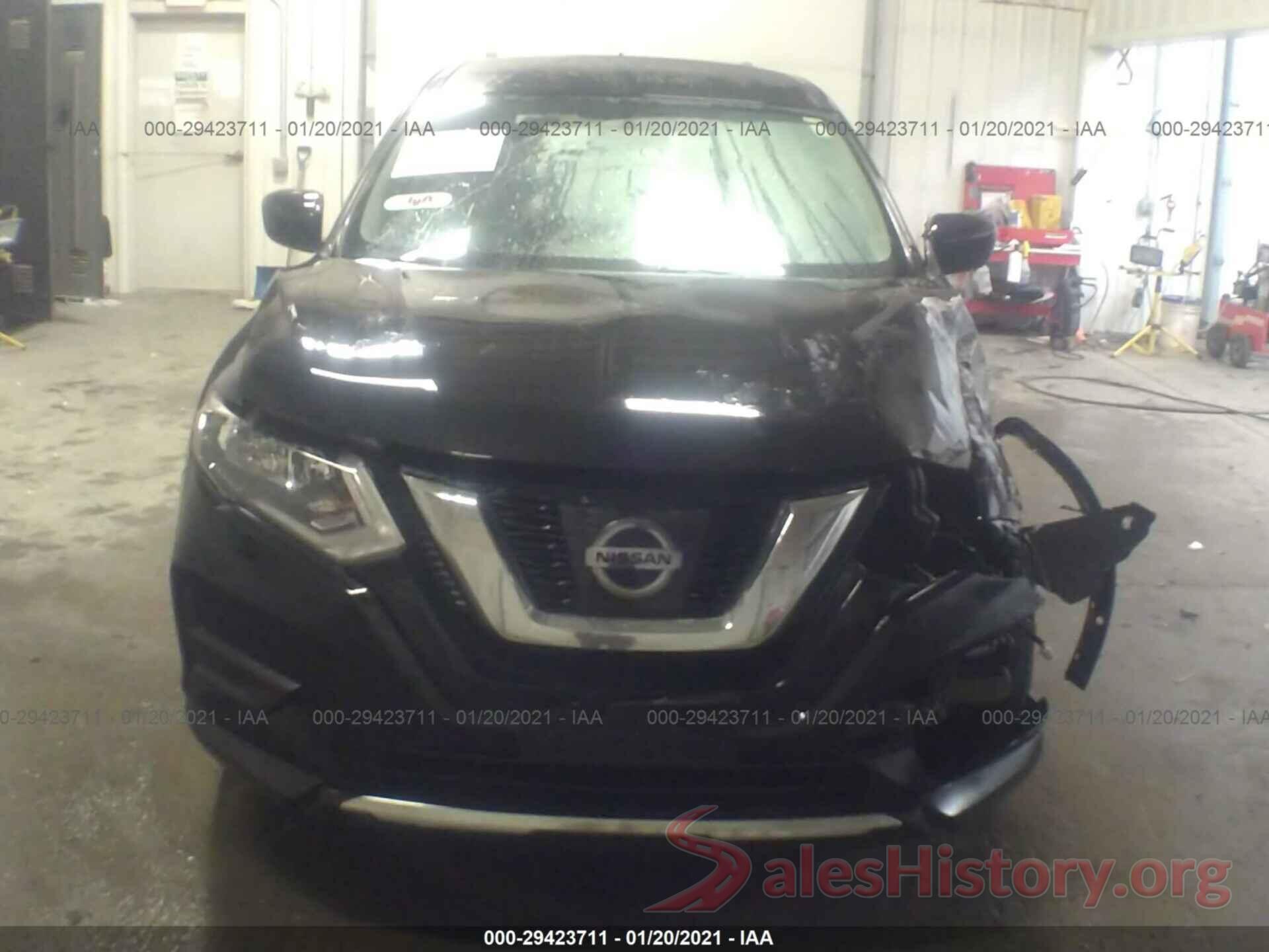 KNMAT2MV7HP603687 2017 NISSAN ROGUE