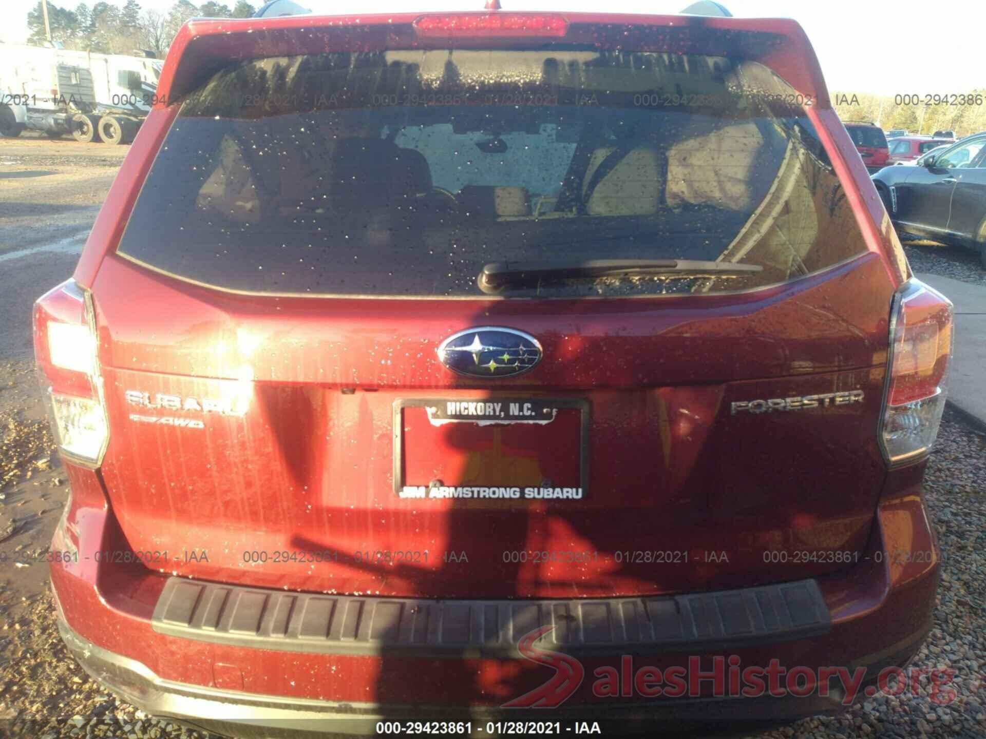 JF2SJAGC4JH454302 2018 SUBARU FORESTER