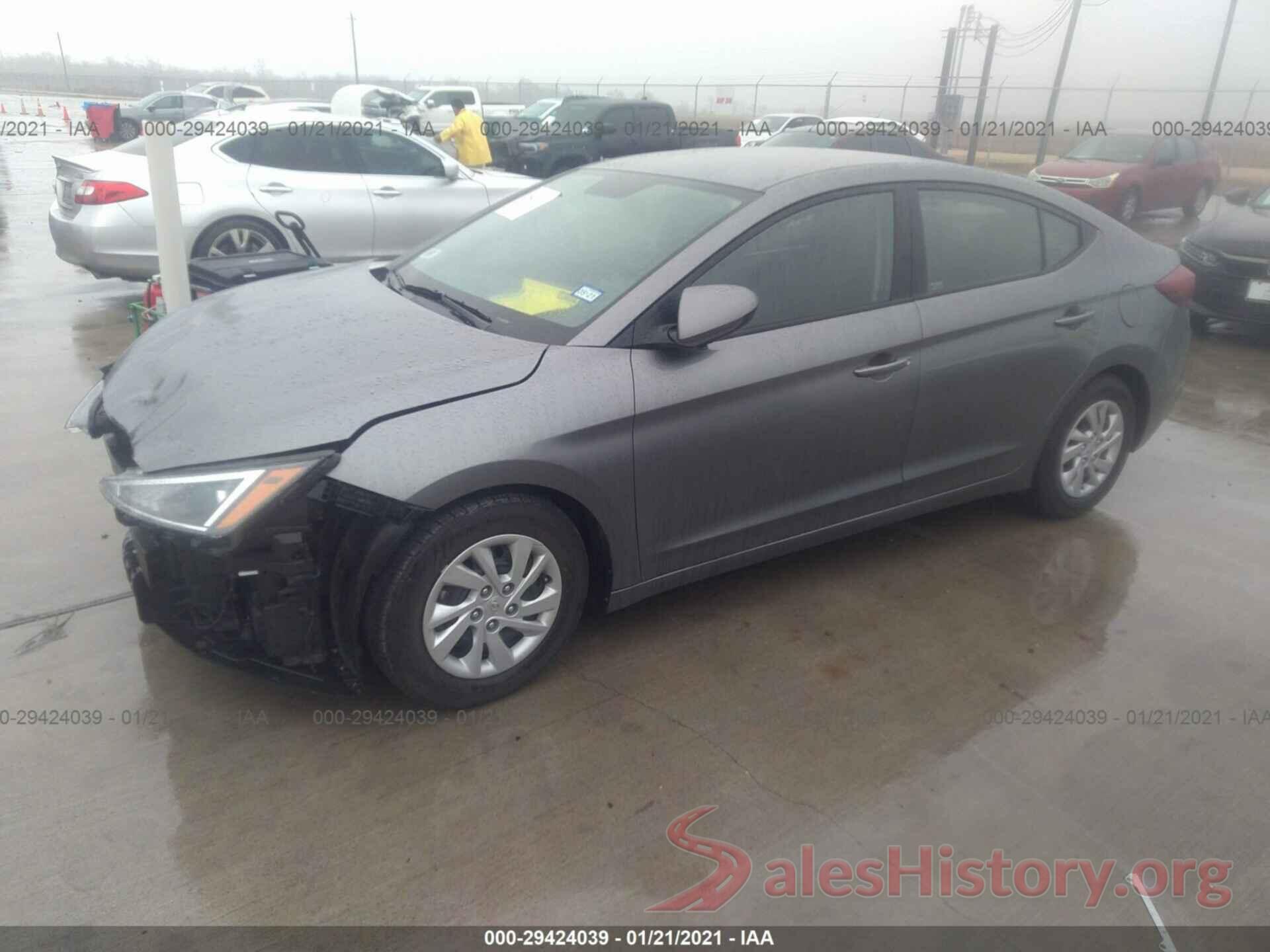 5NPD74LF4KH471594 2019 HYUNDAI ELANTRA