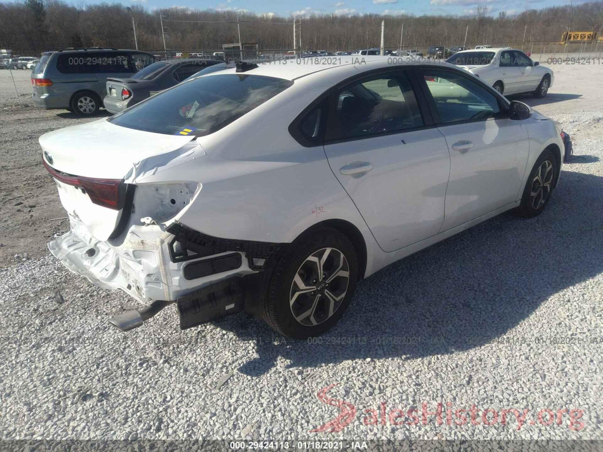 3KPF24AD7KE078363 2019 KIA FORTE