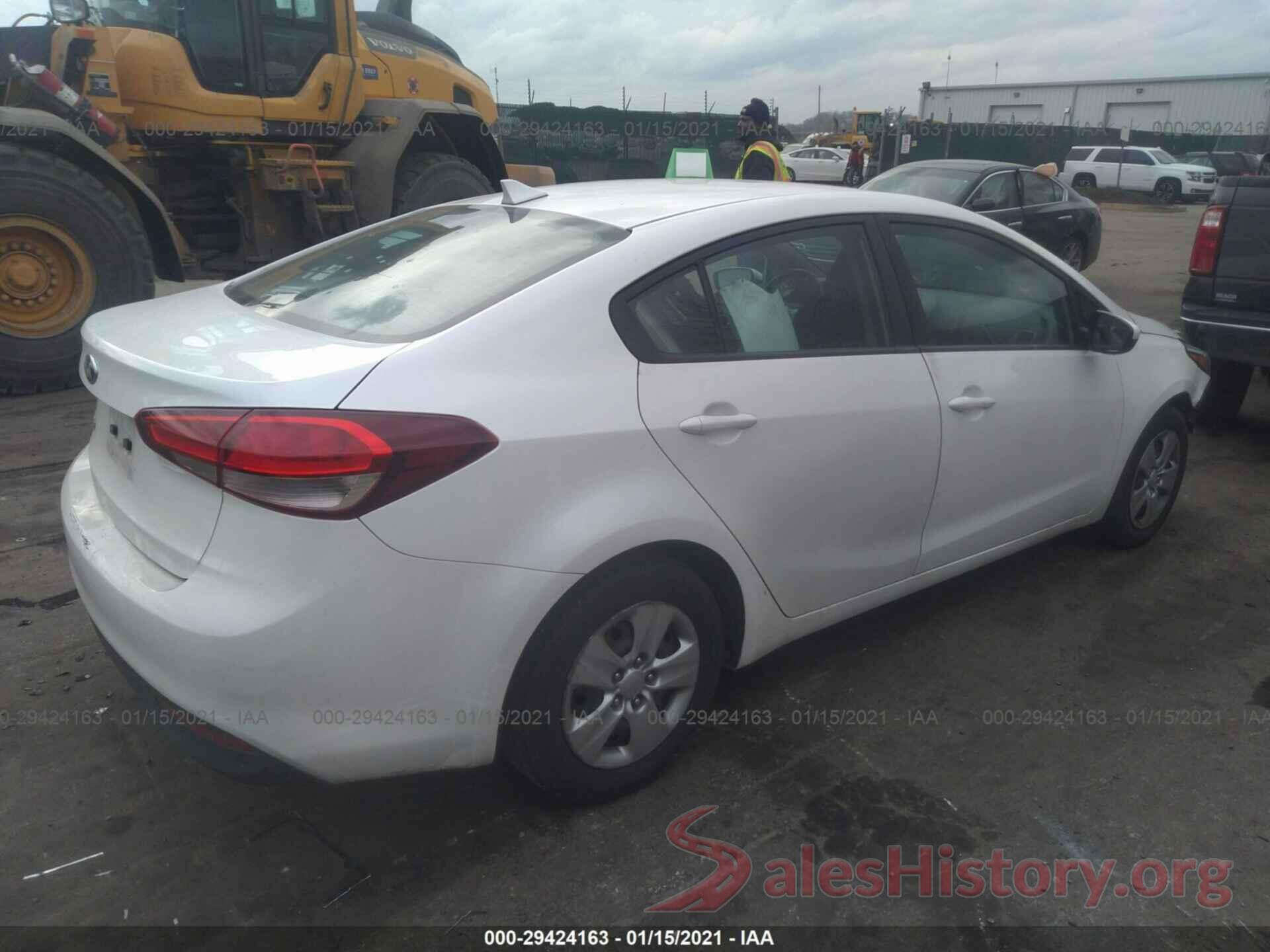 3KPFL4A76HE012399 2017 KIA FORTE