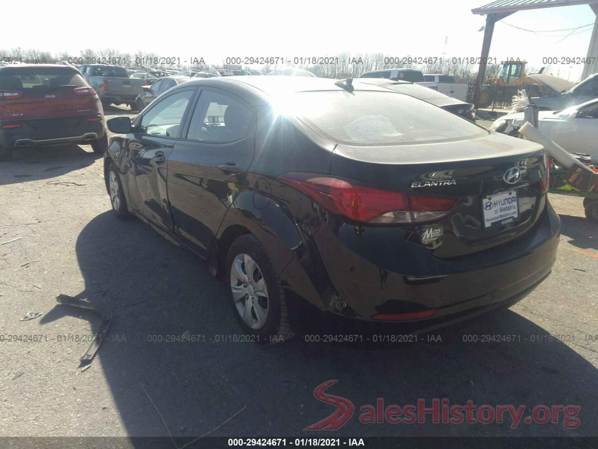 5NPDH4AE0GH695363 2016 HYUNDAI ELANTRA