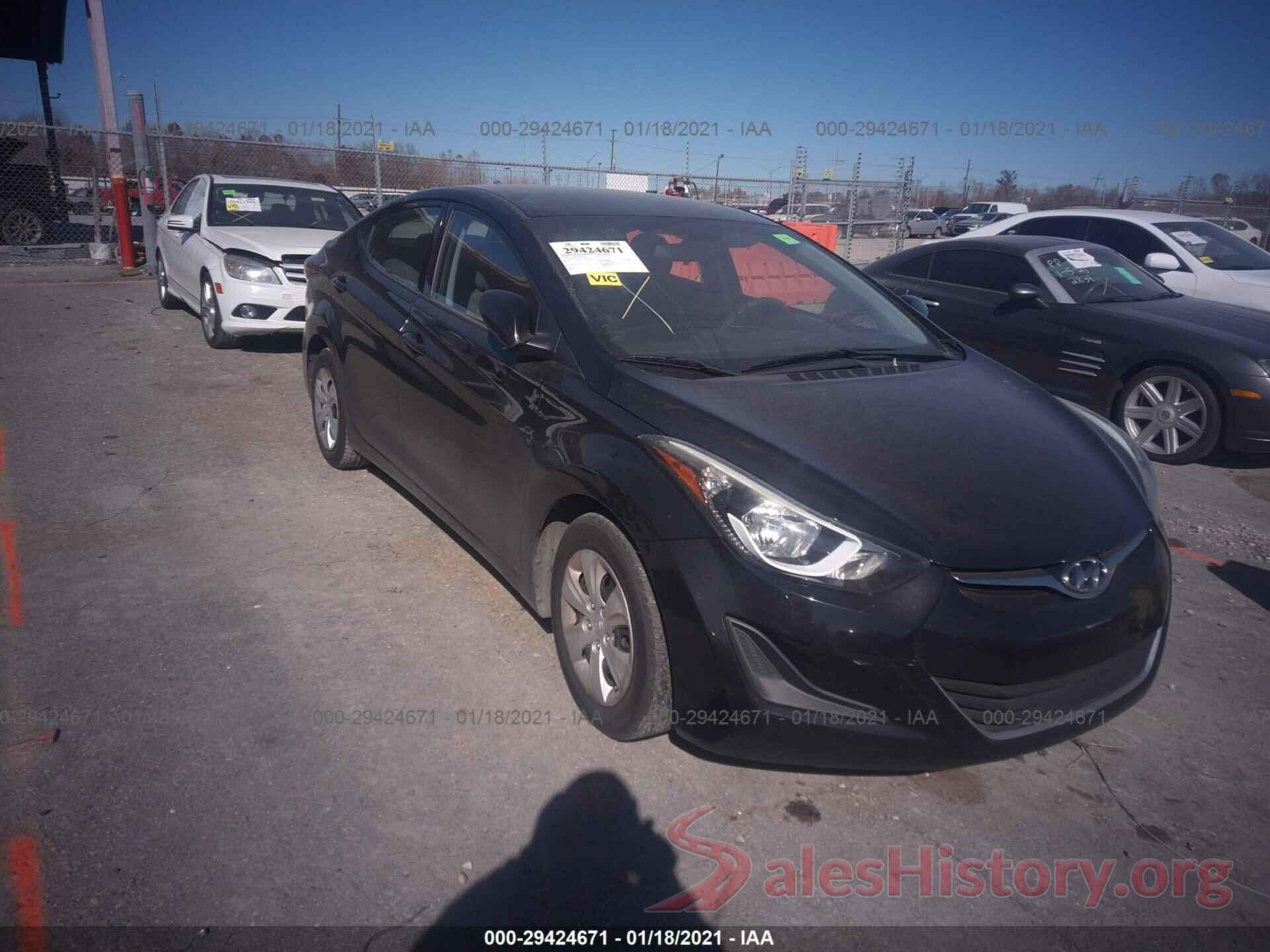 5NPDH4AE0GH695363 2016 HYUNDAI ELANTRA