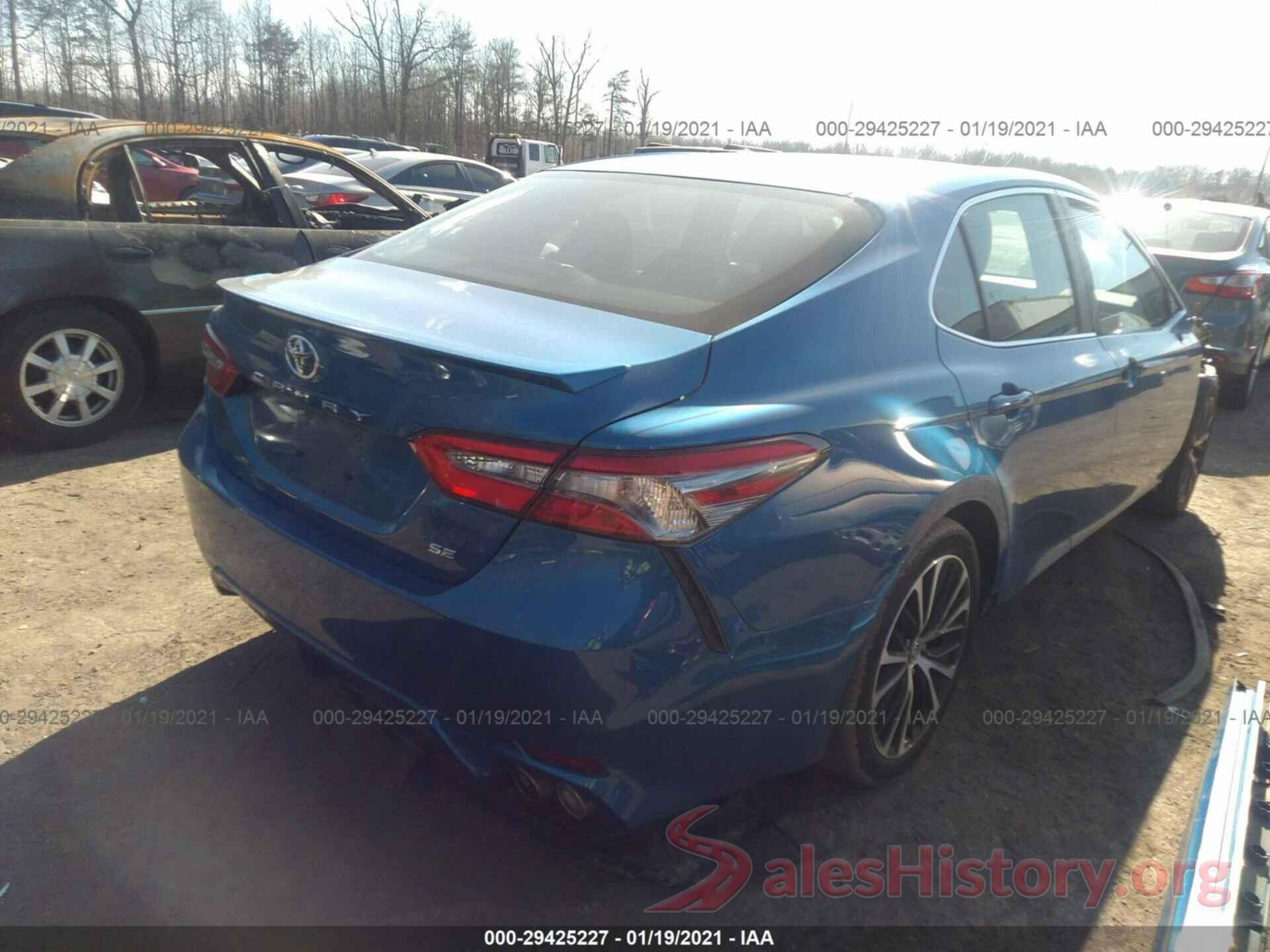 4T1B11HK7JU055231 2018 TOYOTA CAMRY