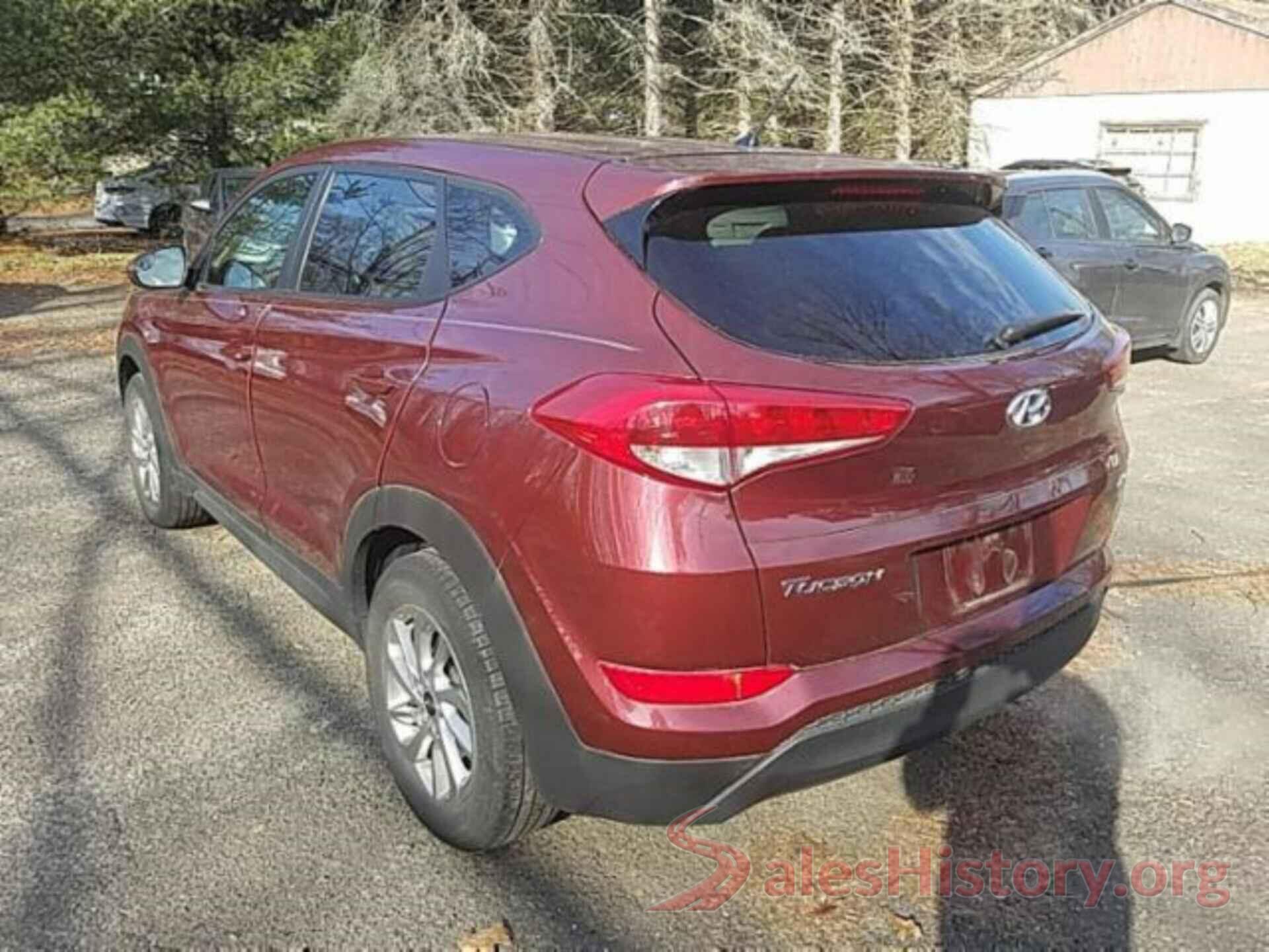 KM8J2CA47JU652699 2018 HYUNDAI TUCSON