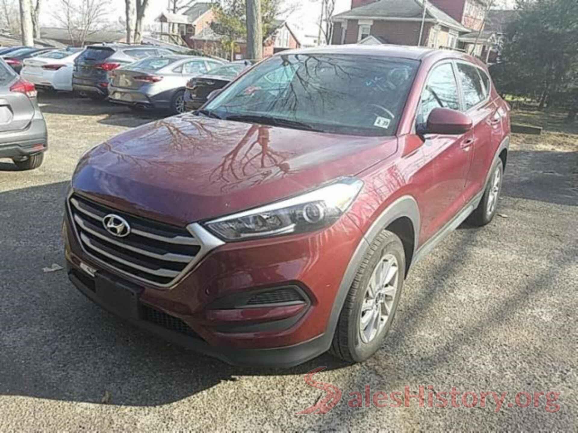 KM8J2CA47JU652699 2018 HYUNDAI TUCSON