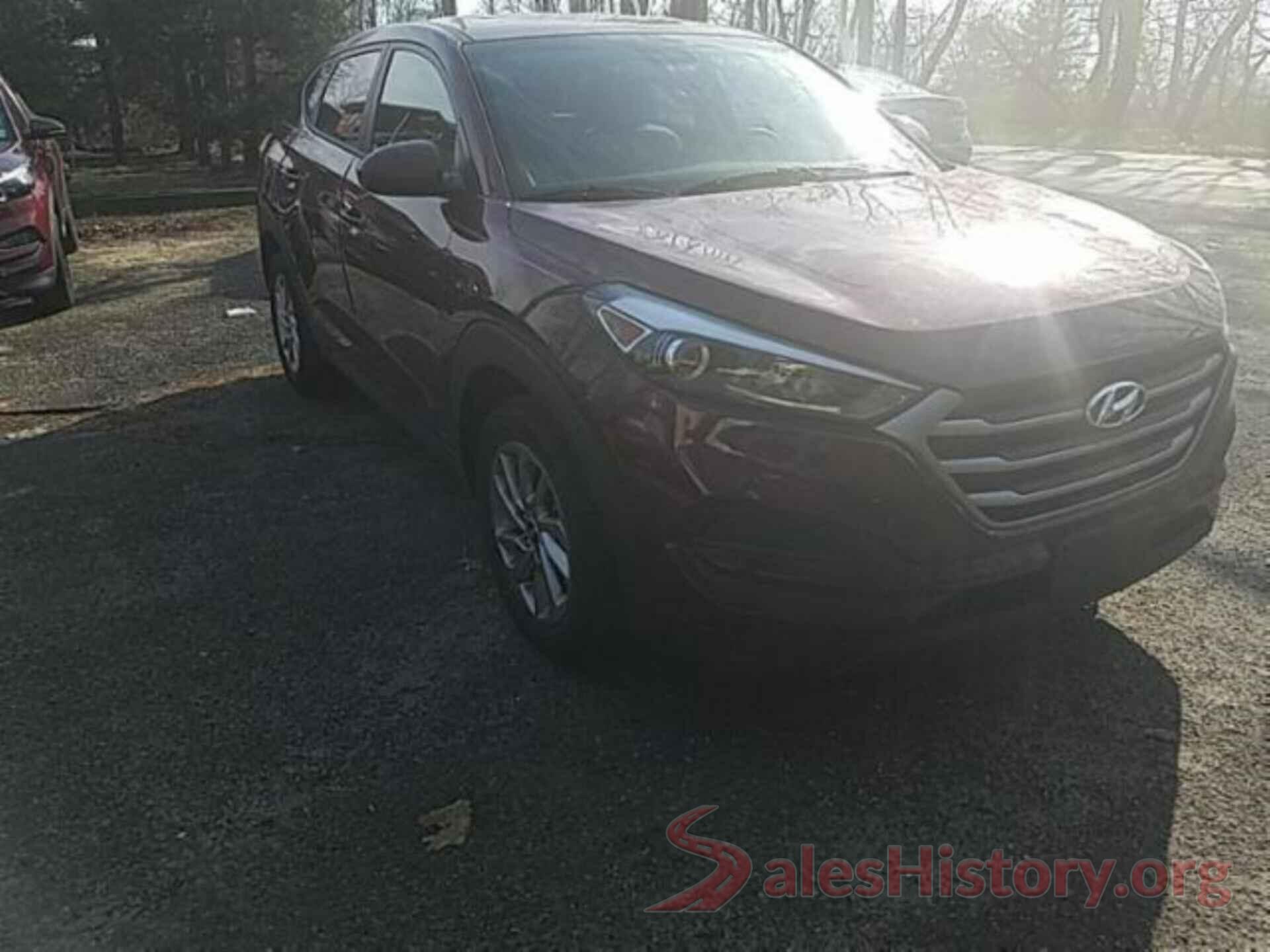 KM8J2CA47JU652699 2018 HYUNDAI TUCSON