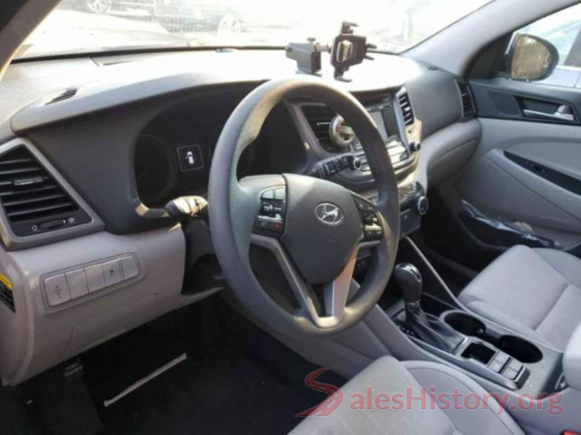 KM8J3CA46HU589313 2017 HYUNDAI TUCSON