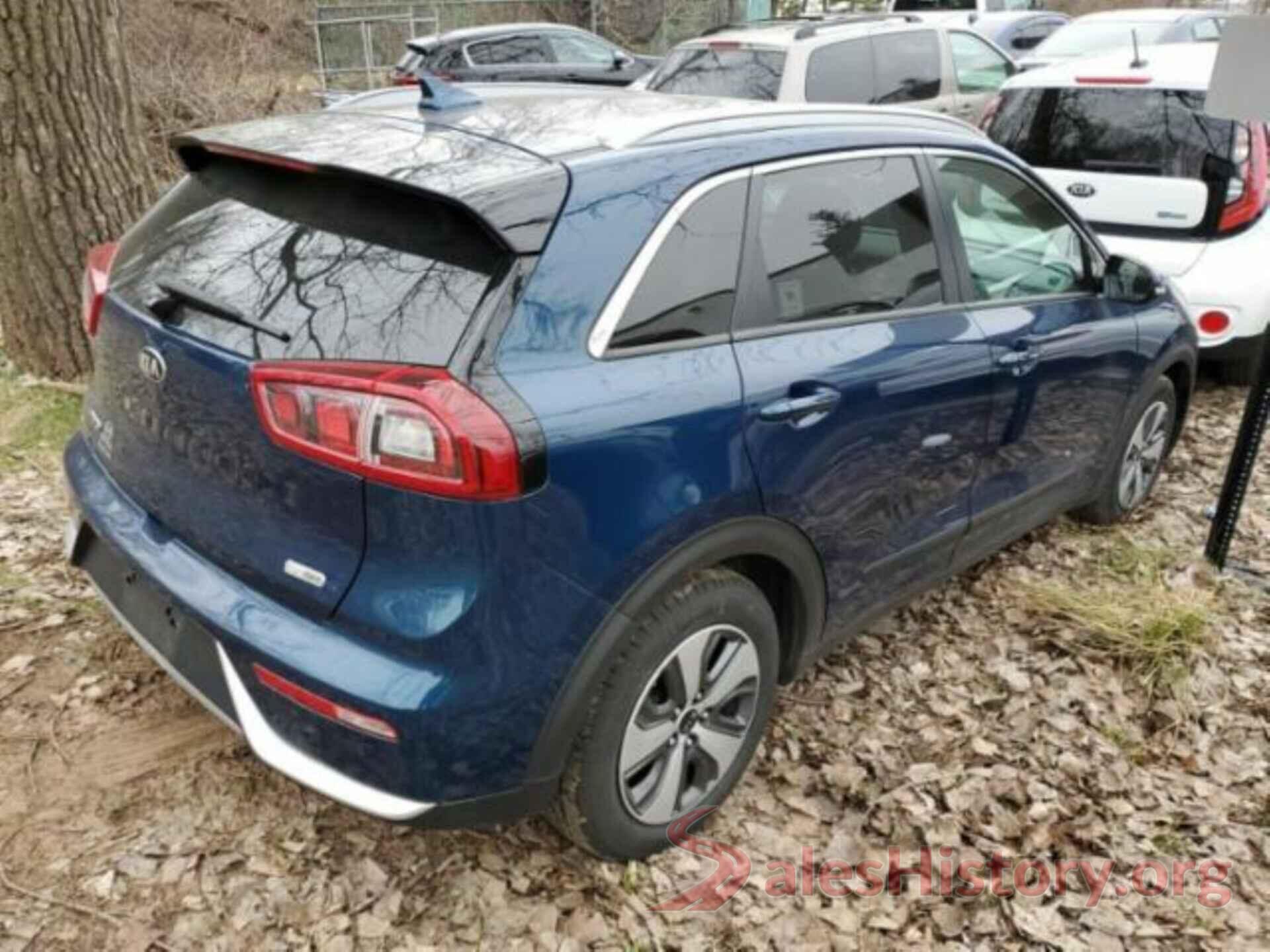 KNDCC3LC7J5120507 2018 KIA NIRO