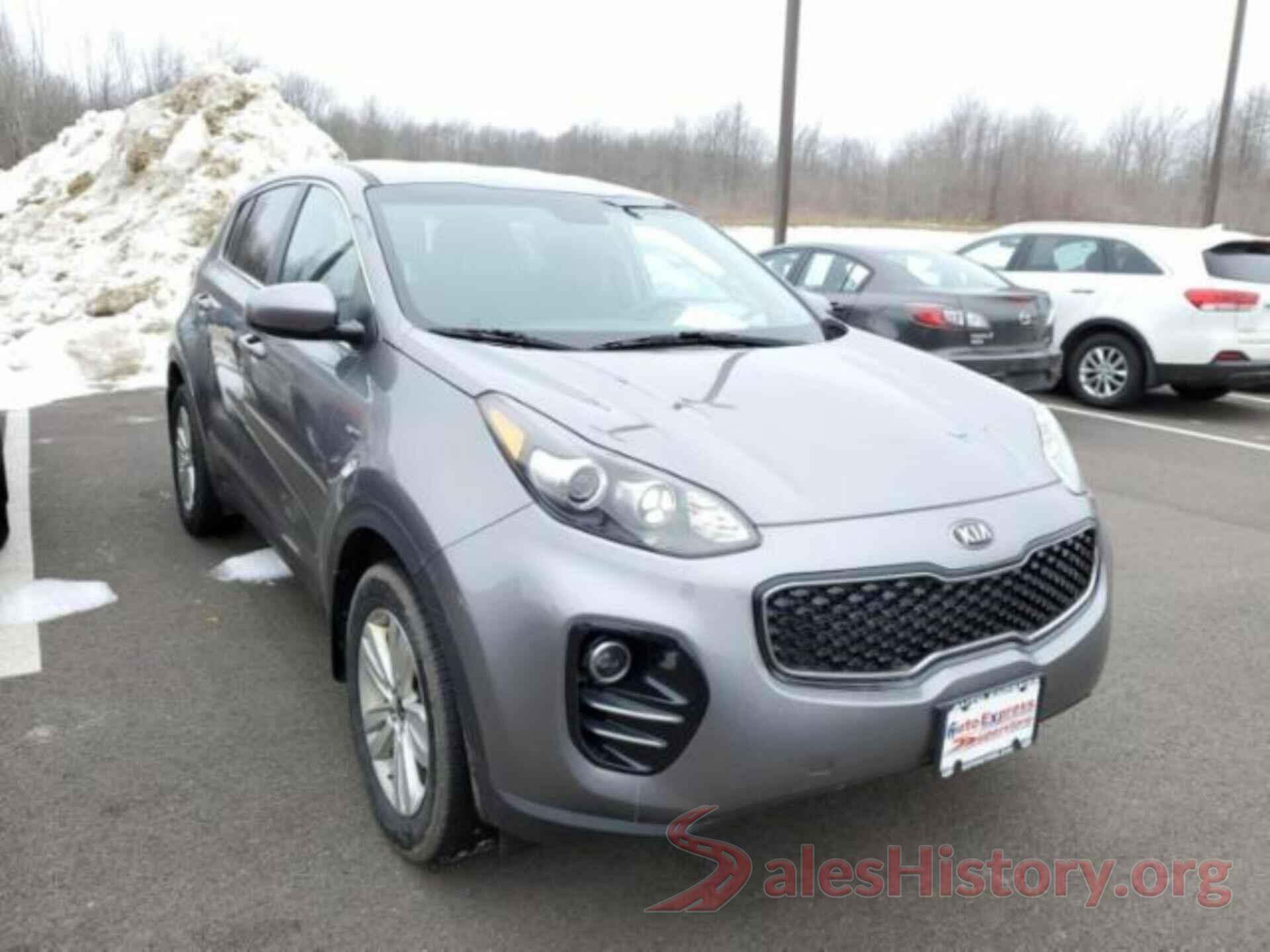 KNDPMCAC1J7400221 2018 KIA SPORTAGE