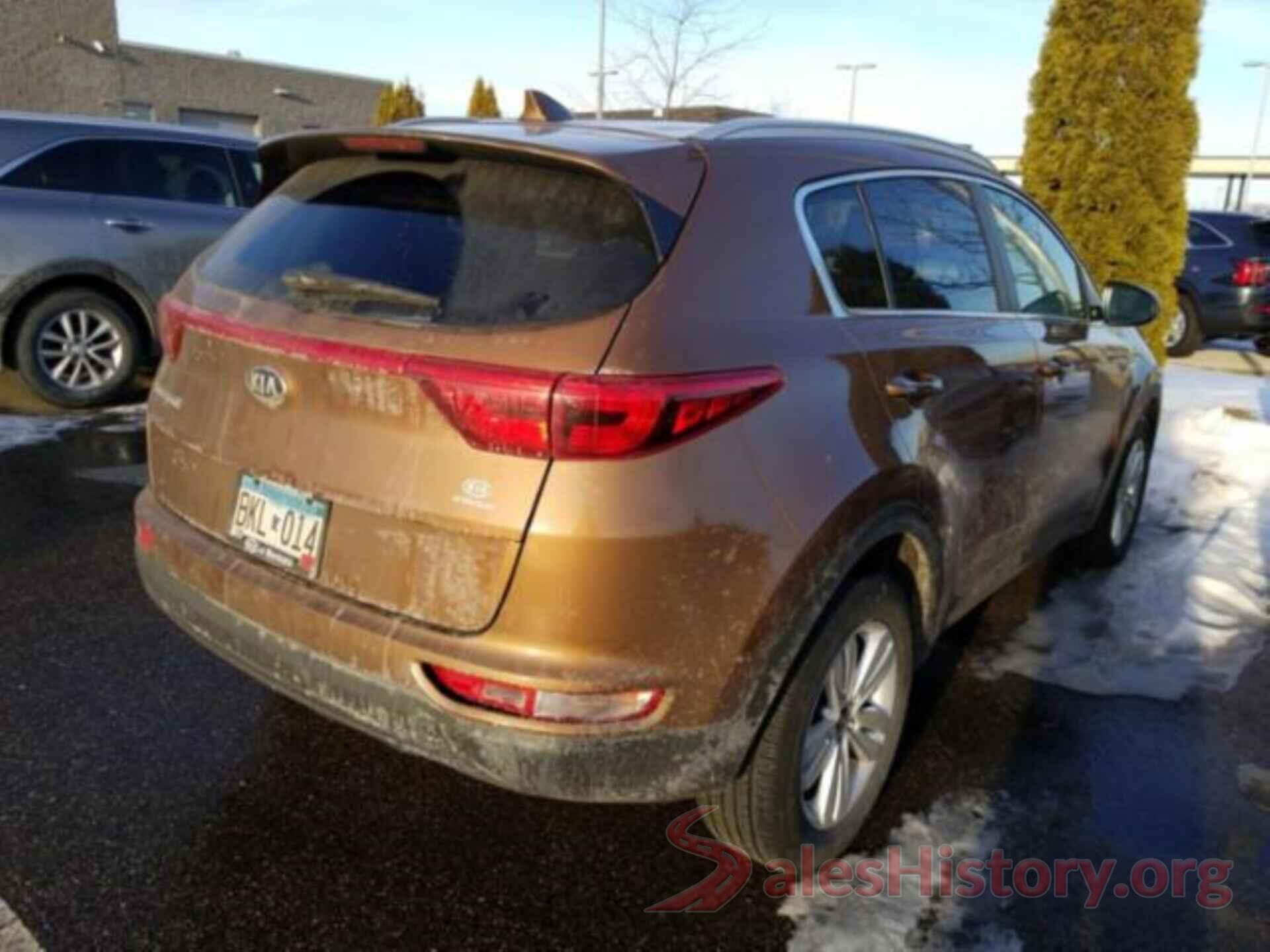 KNDPMCAC8J7475014 2018 KIA SPORTAGE