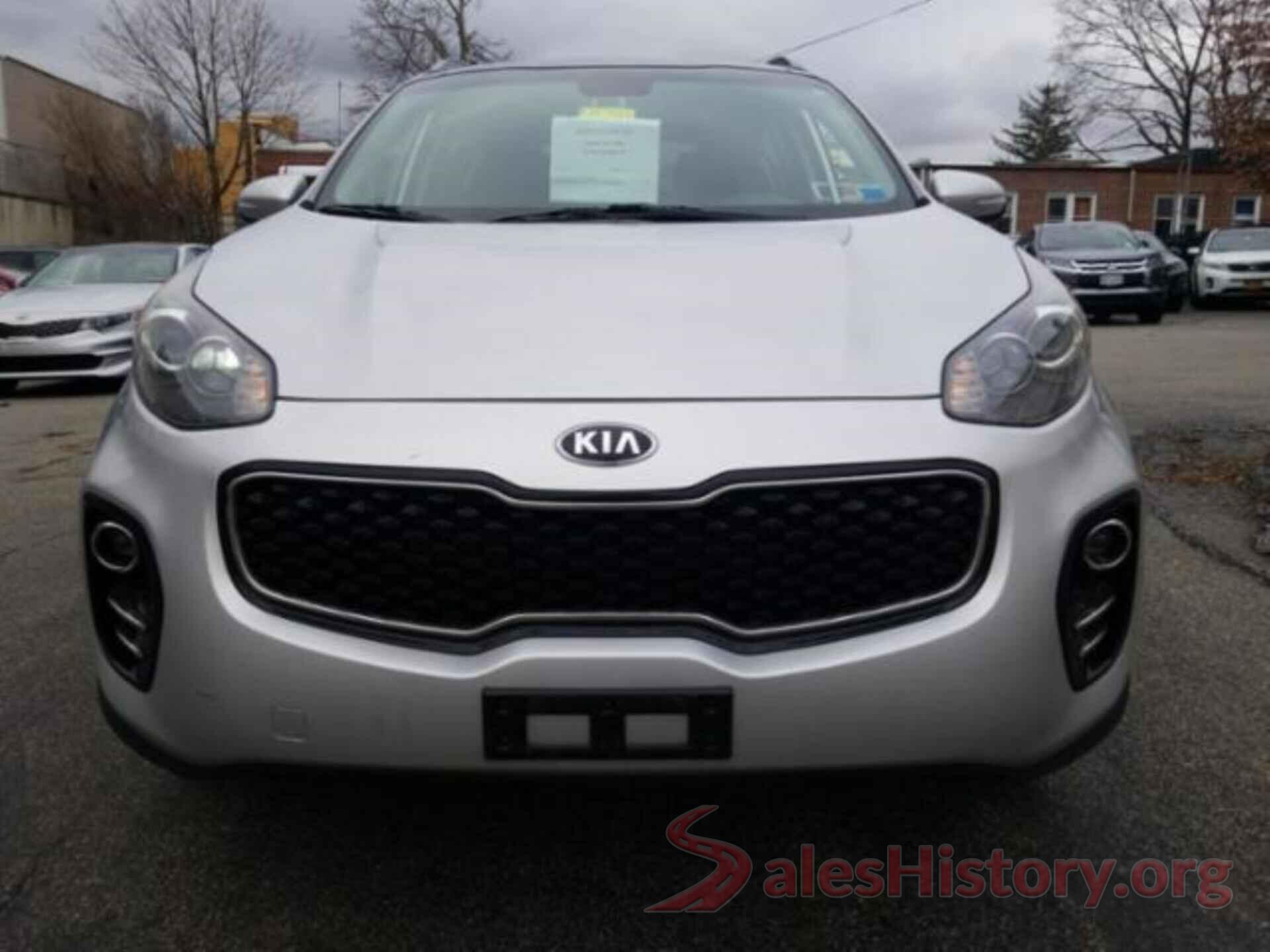 KNDPNCAC8J7383561 2018 KIA SPORTAGE