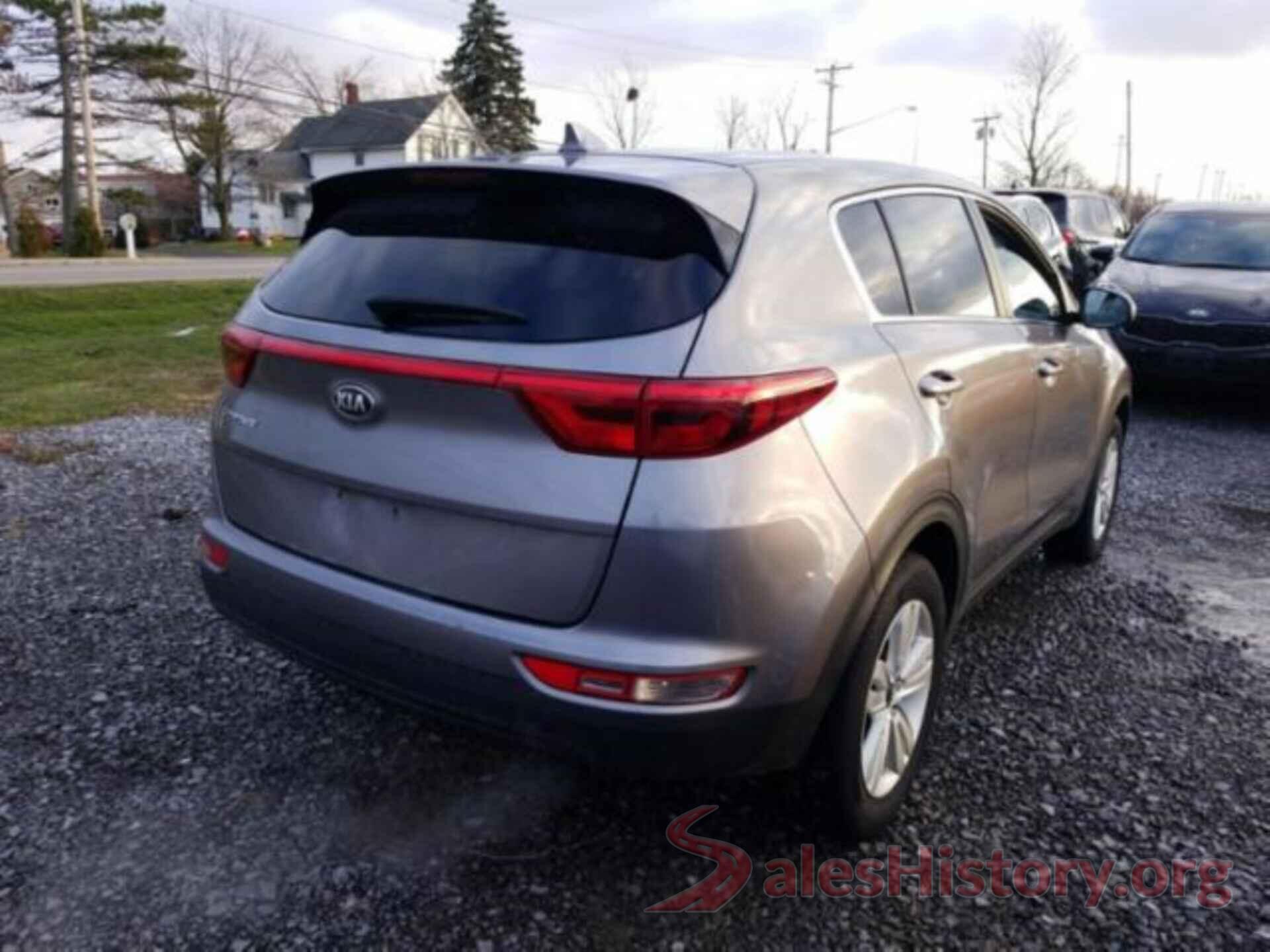 KNDPMCAC4J7408457 2018 KIA SPORTAGE