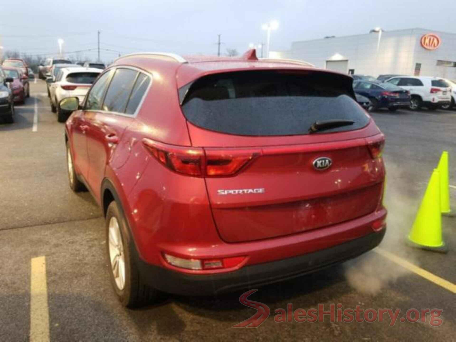 KNDPMCAC9J7407188 2018 KIA SPORTAGE