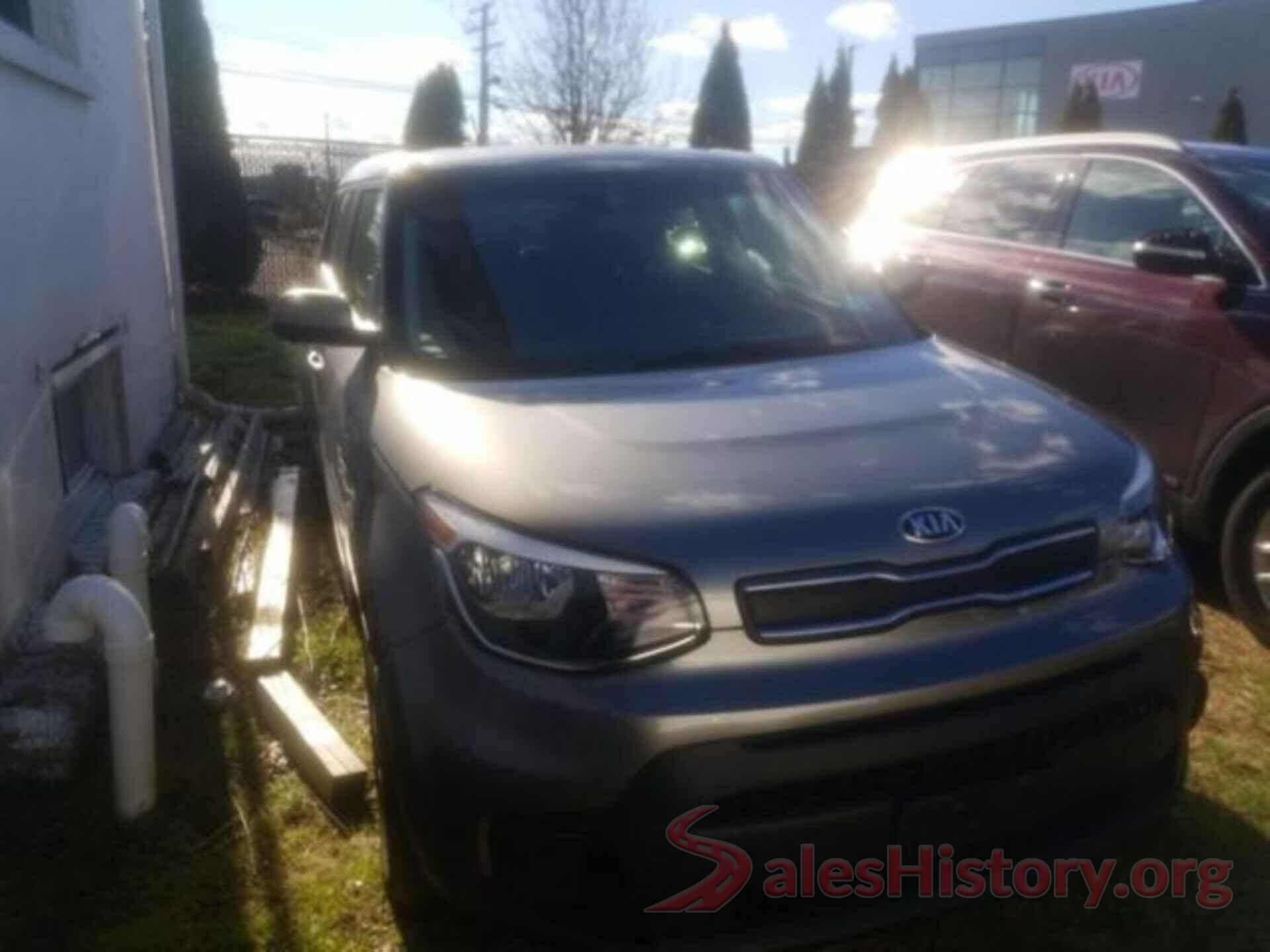 KNDJN2A25J7568349 2018 KIA SOUL