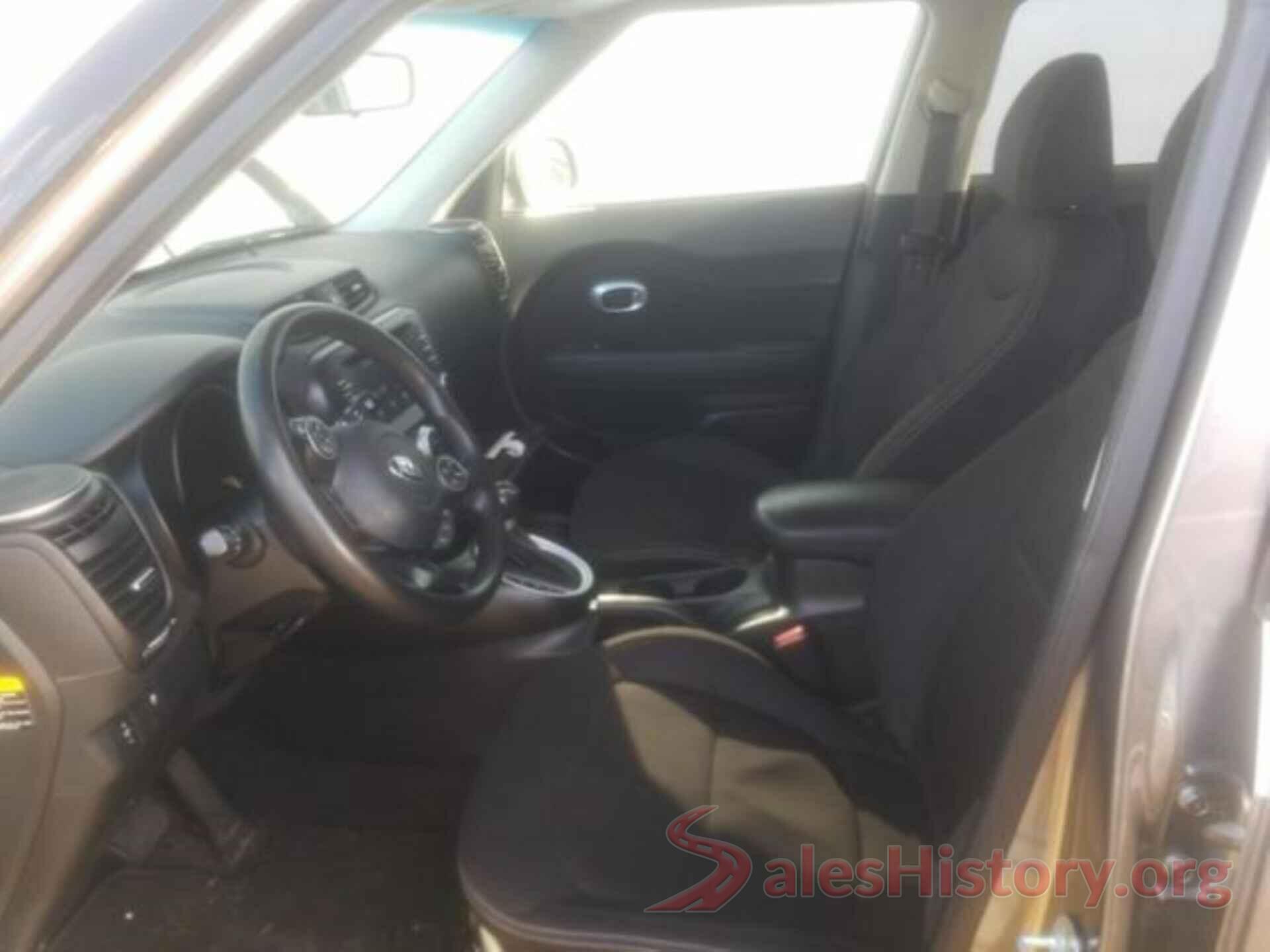 KNDJN2A25J7568349 2018 KIA SOUL