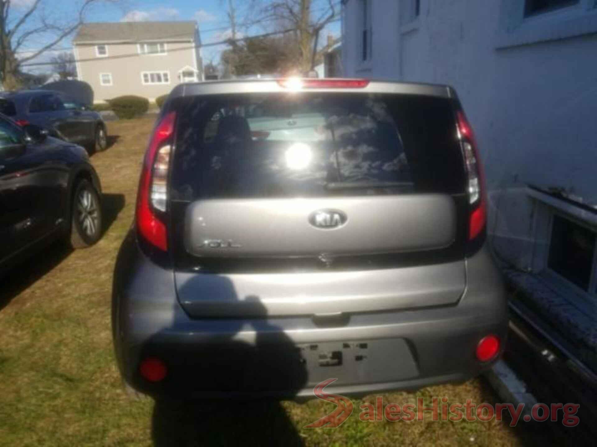 KNDJN2A25J7568349 2018 KIA SOUL