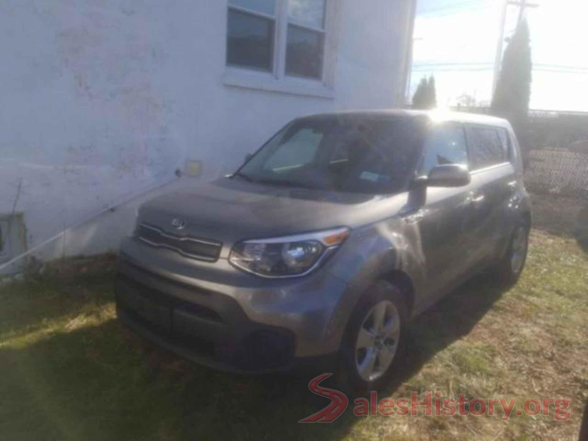 KNDJN2A25J7568349 2018 KIA SOUL