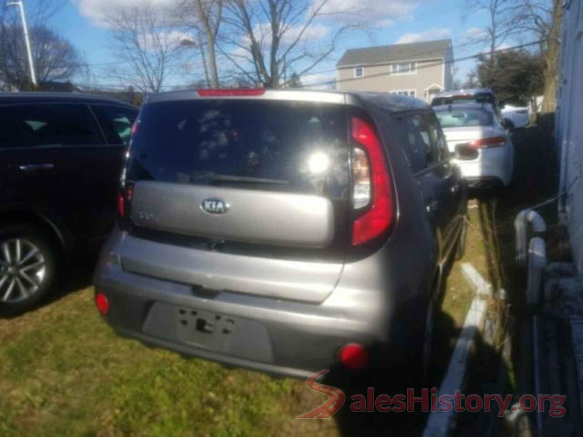 KNDJN2A25J7568349 2018 KIA SOUL