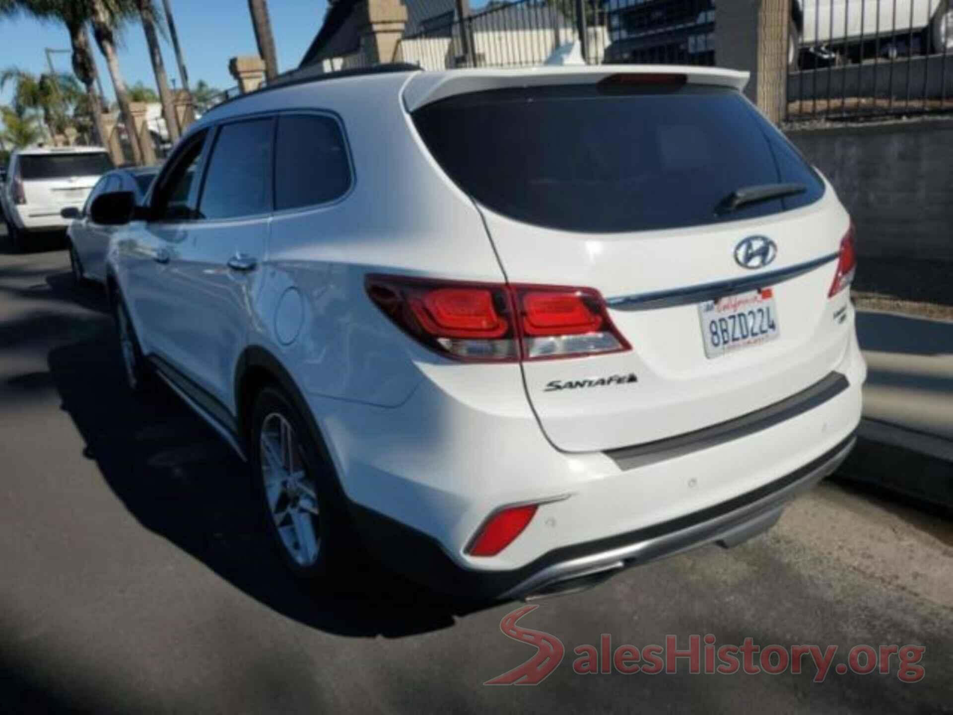 KM8SR4HF6JU268328 2018 HYUNDAI SANTA FE