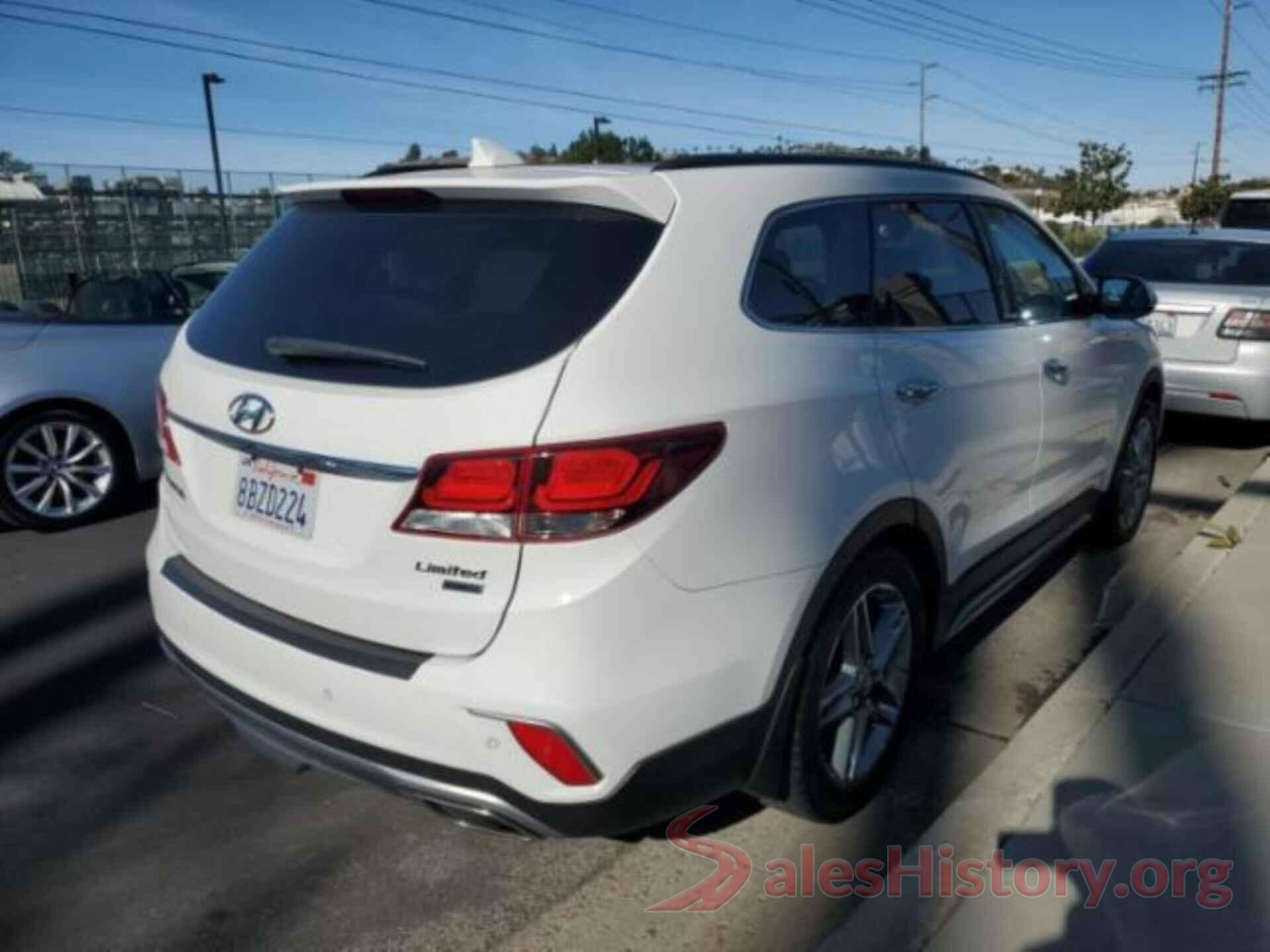 KM8SR4HF6JU268328 2018 HYUNDAI SANTA FE