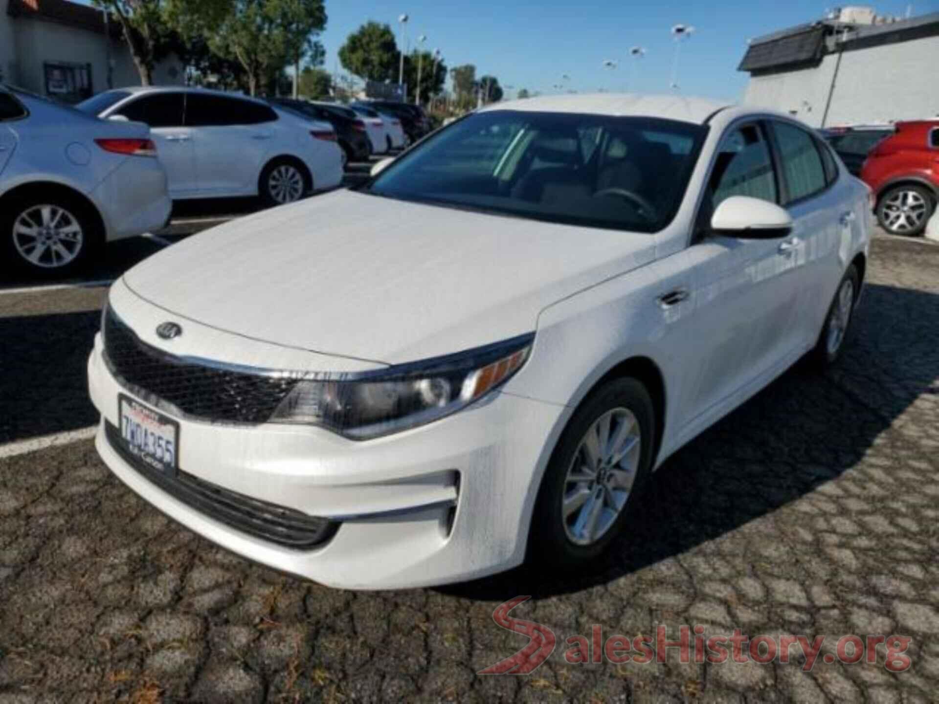 KNAGT4L3XG5089122 2016 KIA OPTIMA