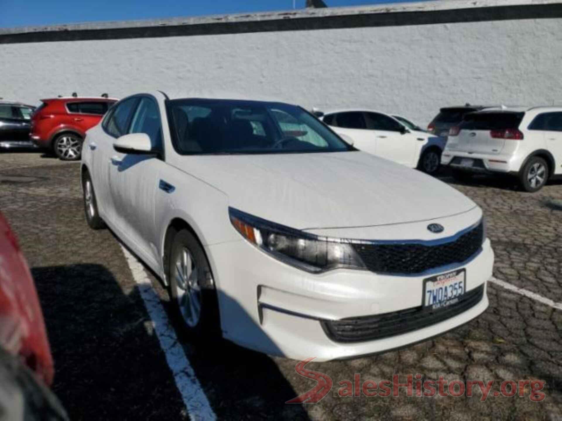 KNAGT4L3XG5089122 2016 KIA OPTIMA