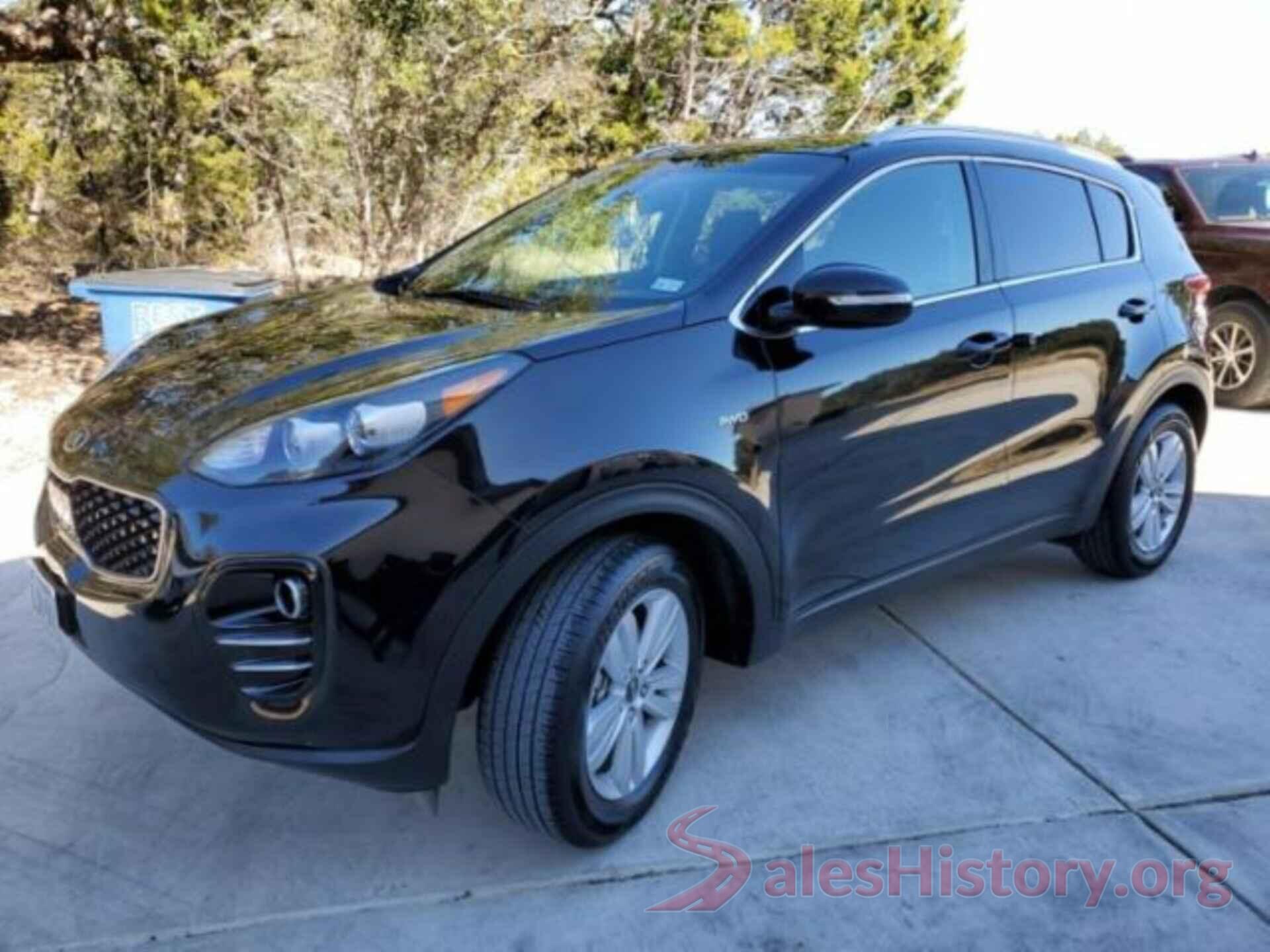 KNDPMCAC1J7352512 2018 KIA SPORTAGE