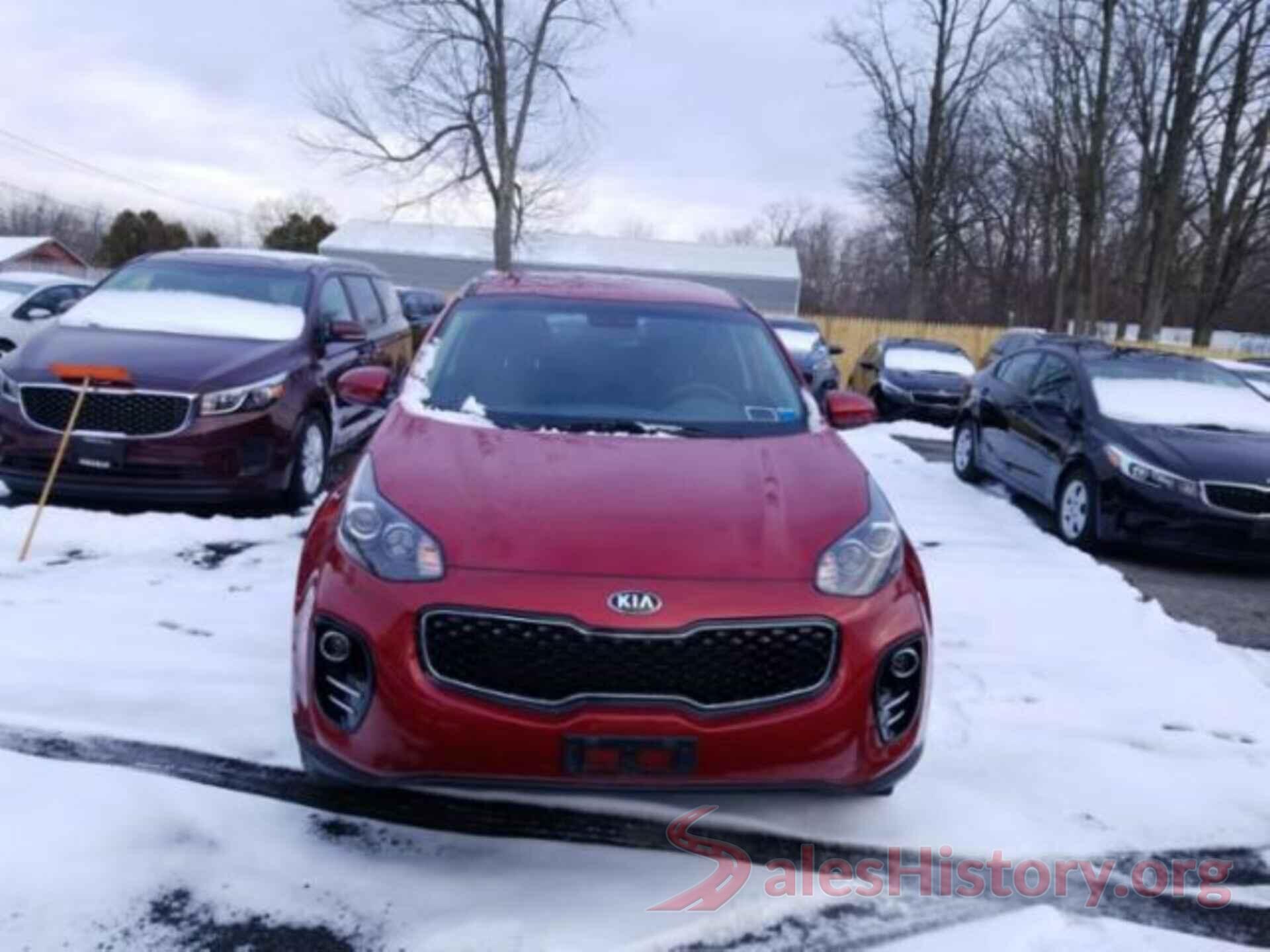 KNDPMCAC1J7396543 2018 KIA SPORTAGE