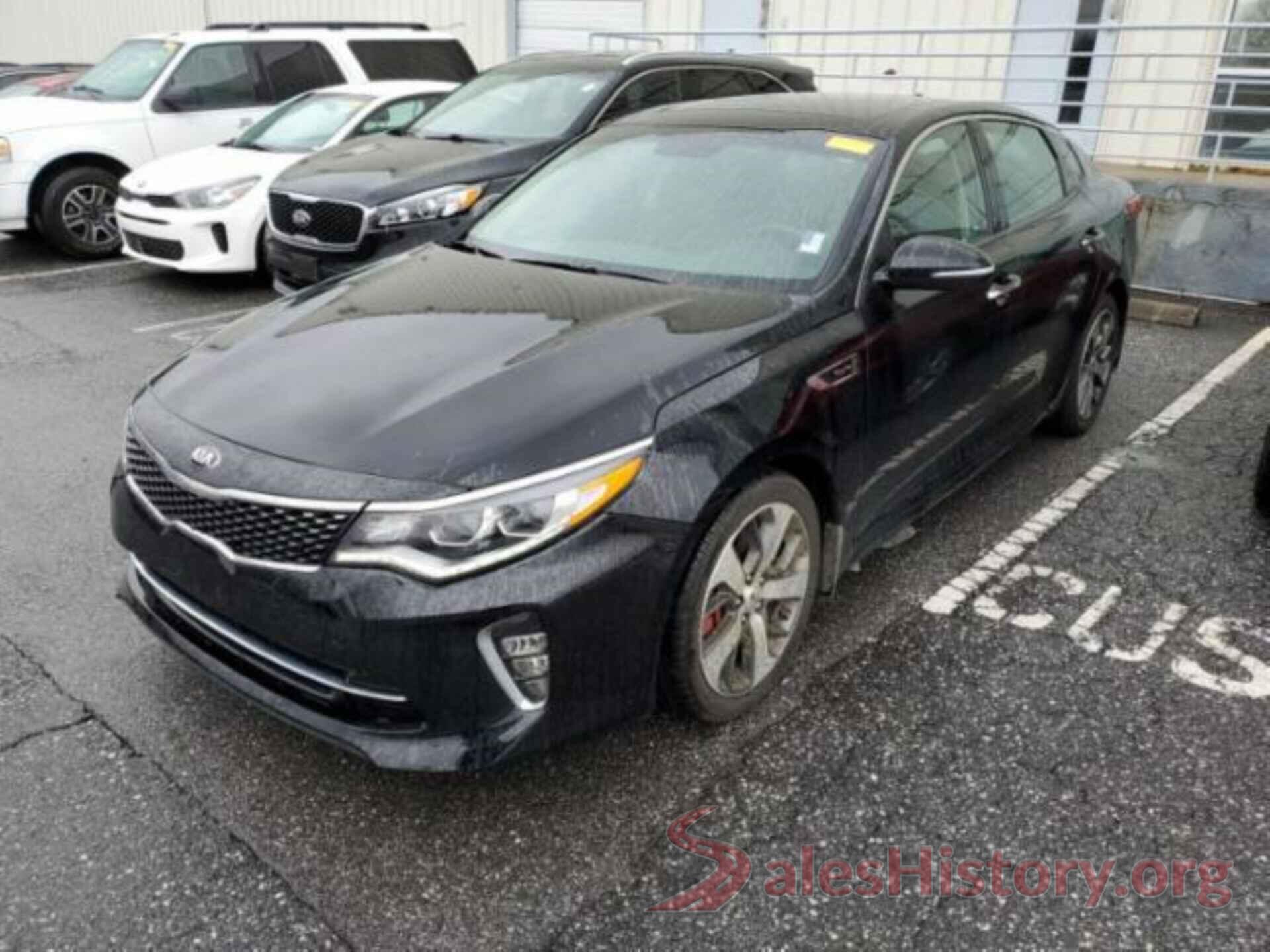 5XXGW4L20JG196233 2018 KIA OPTIMA