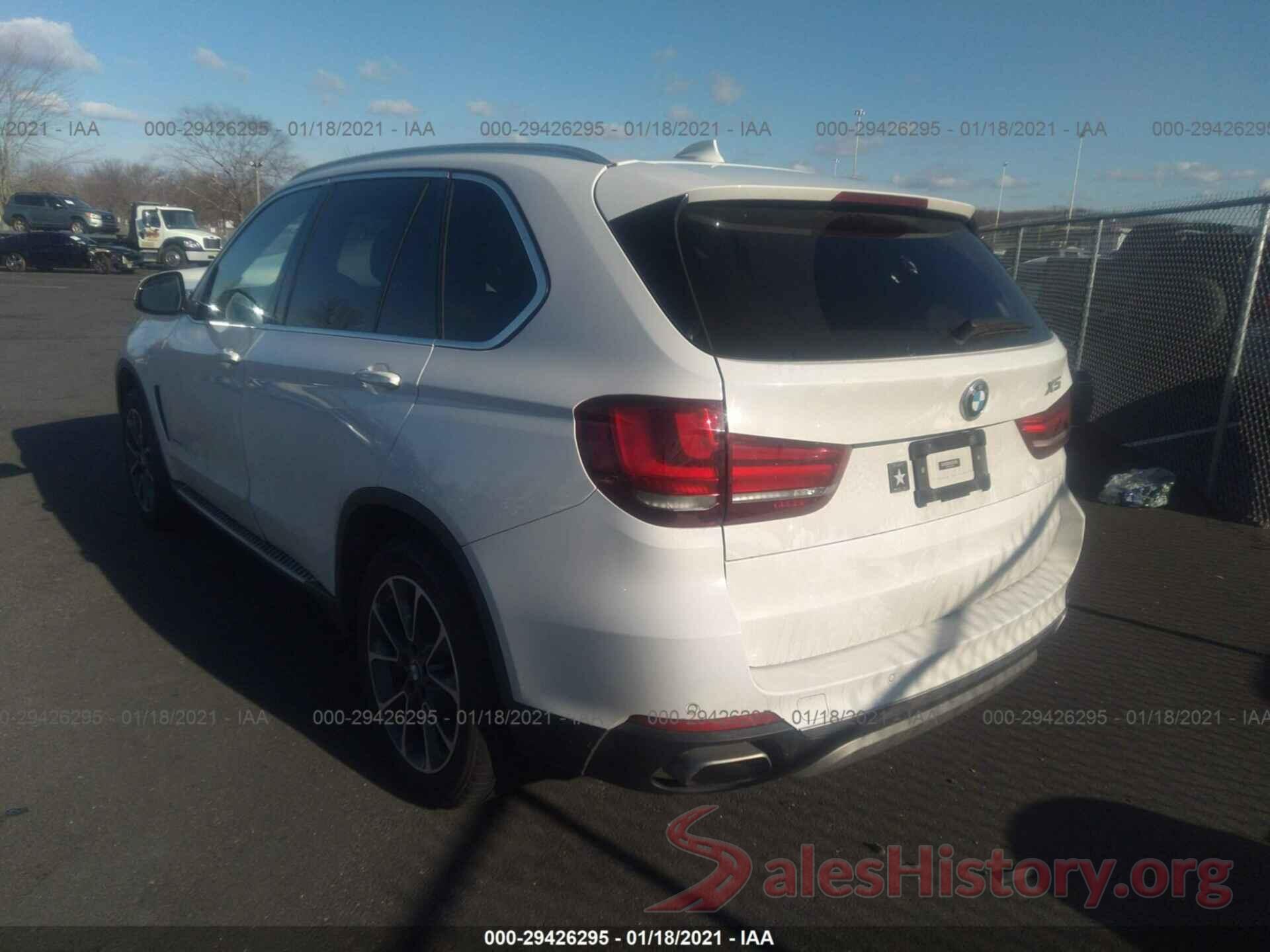 5UXKR0C51J0Y04037 2018 BMW X5