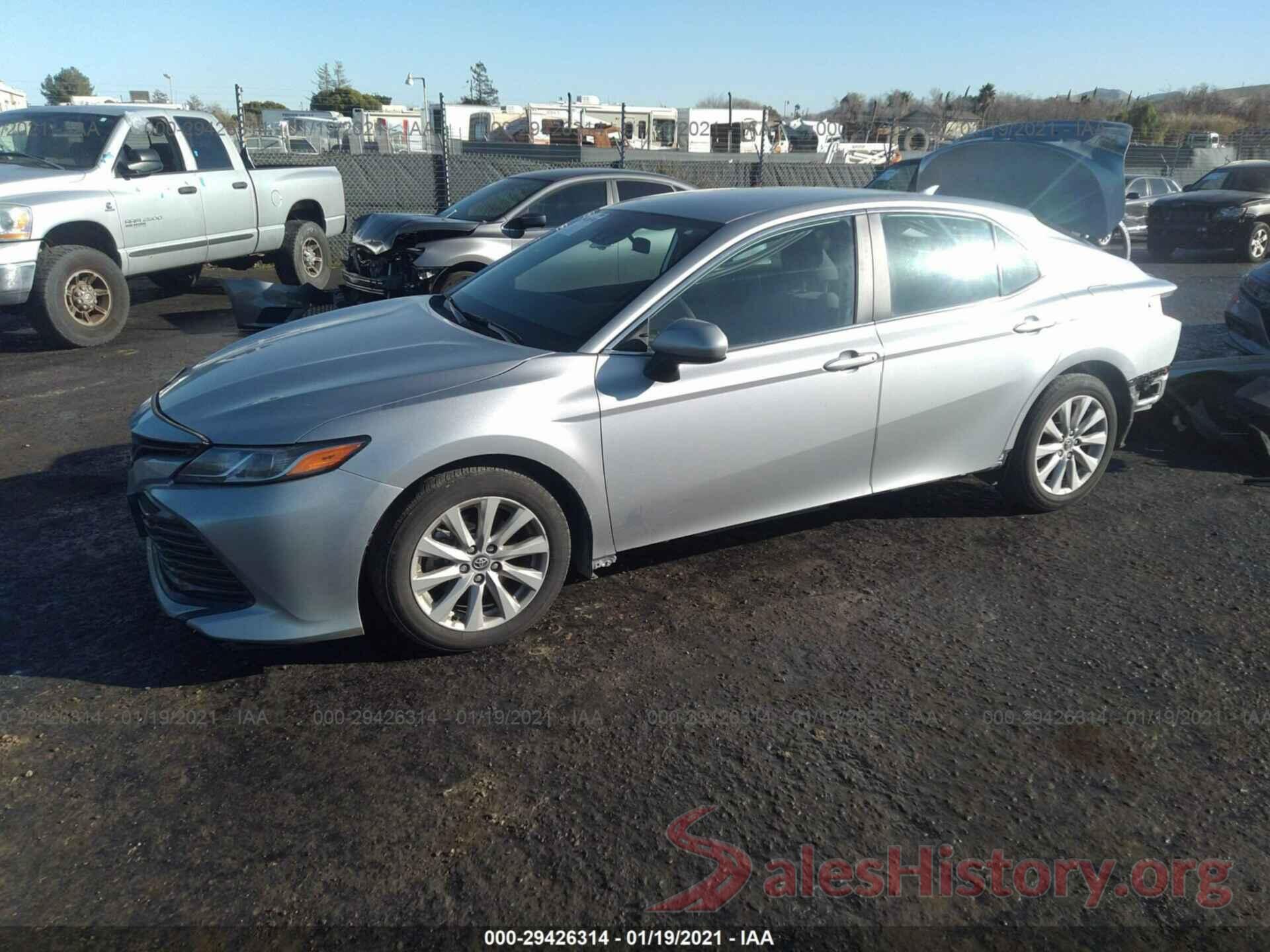 4T1C11AK1LU307895 2020 TOYOTA CAMRY