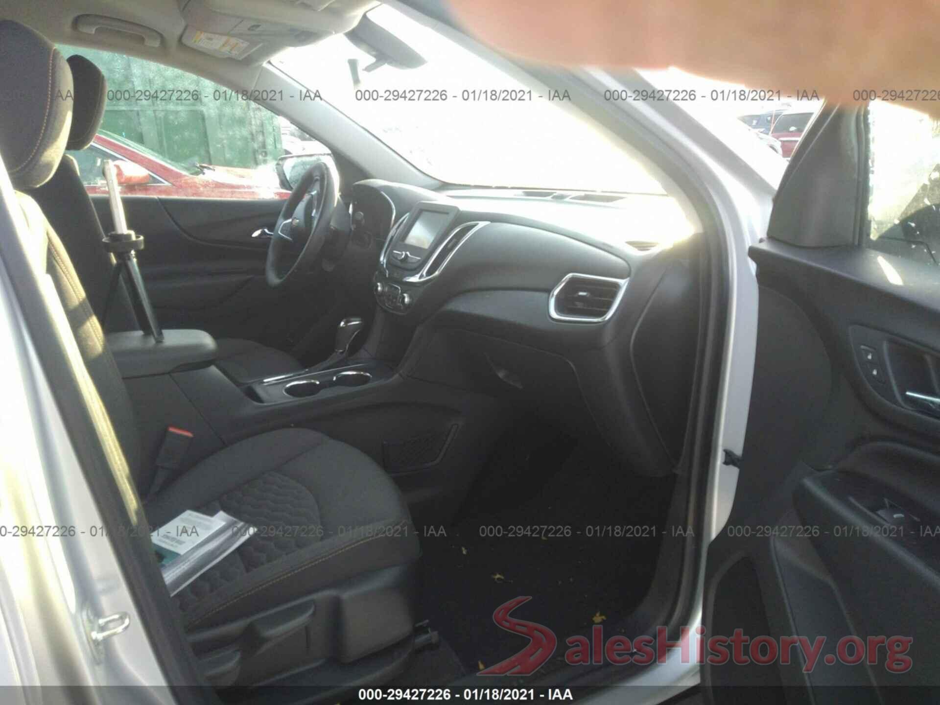 2GNAXJEV5J6238131 2018 CHEVROLET EQUINOX