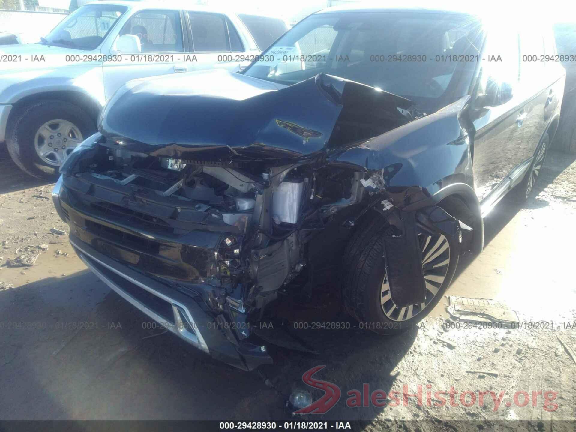 JA4AD3A32LZ003561 2020 MITSUBISHI OUTLANDER