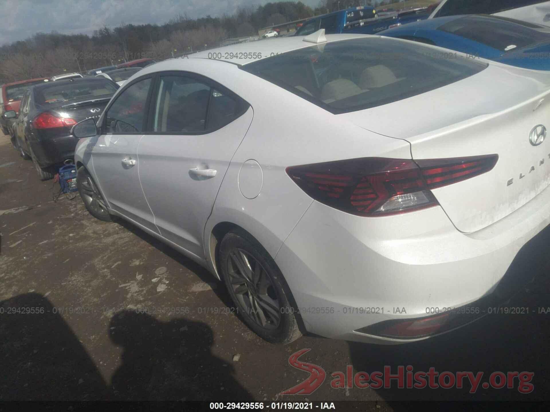 5NPD84LF8KH421066 2019 HYUNDAI ELANTRA