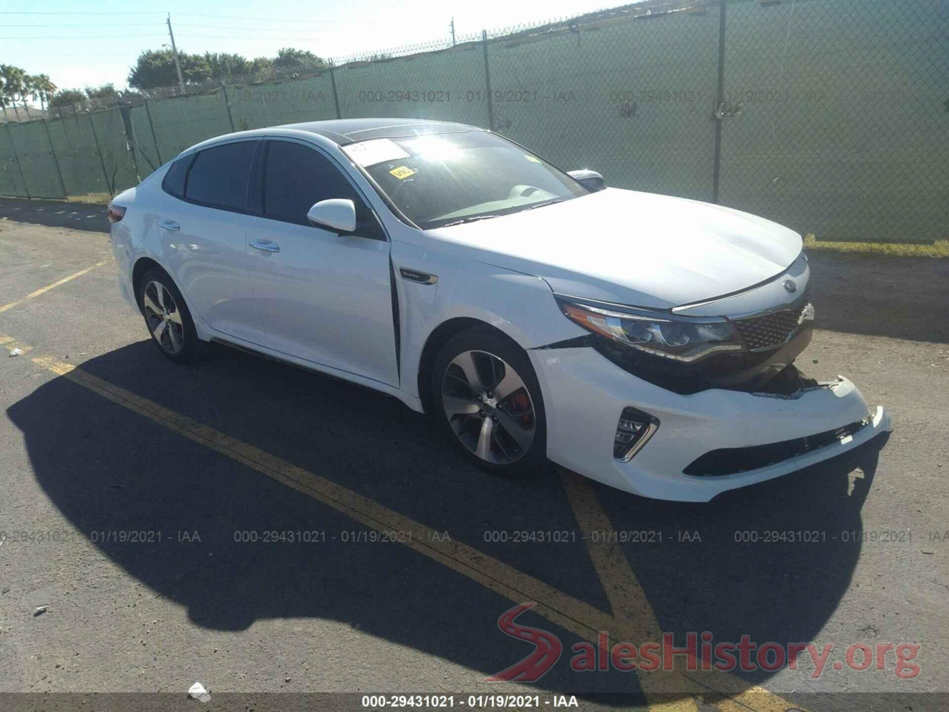 5XXGW4L28JG238308 2018 KIA OPTIMA