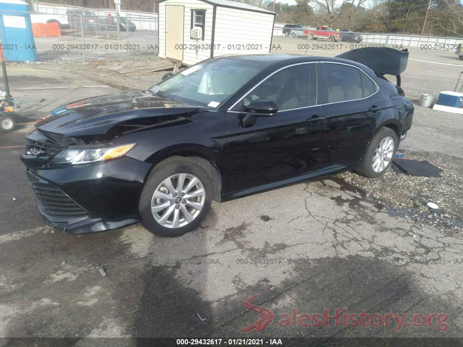 4T1B11HKXJU030176 2018 TOYOTA CAMRY