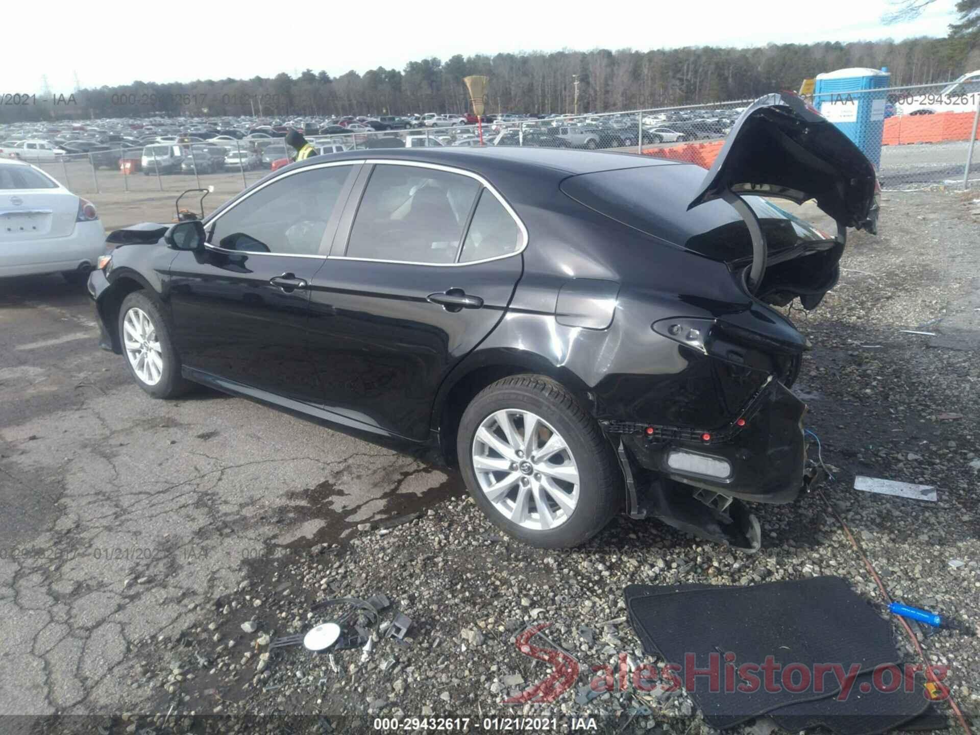 4T1B11HKXJU030176 2018 TOYOTA CAMRY