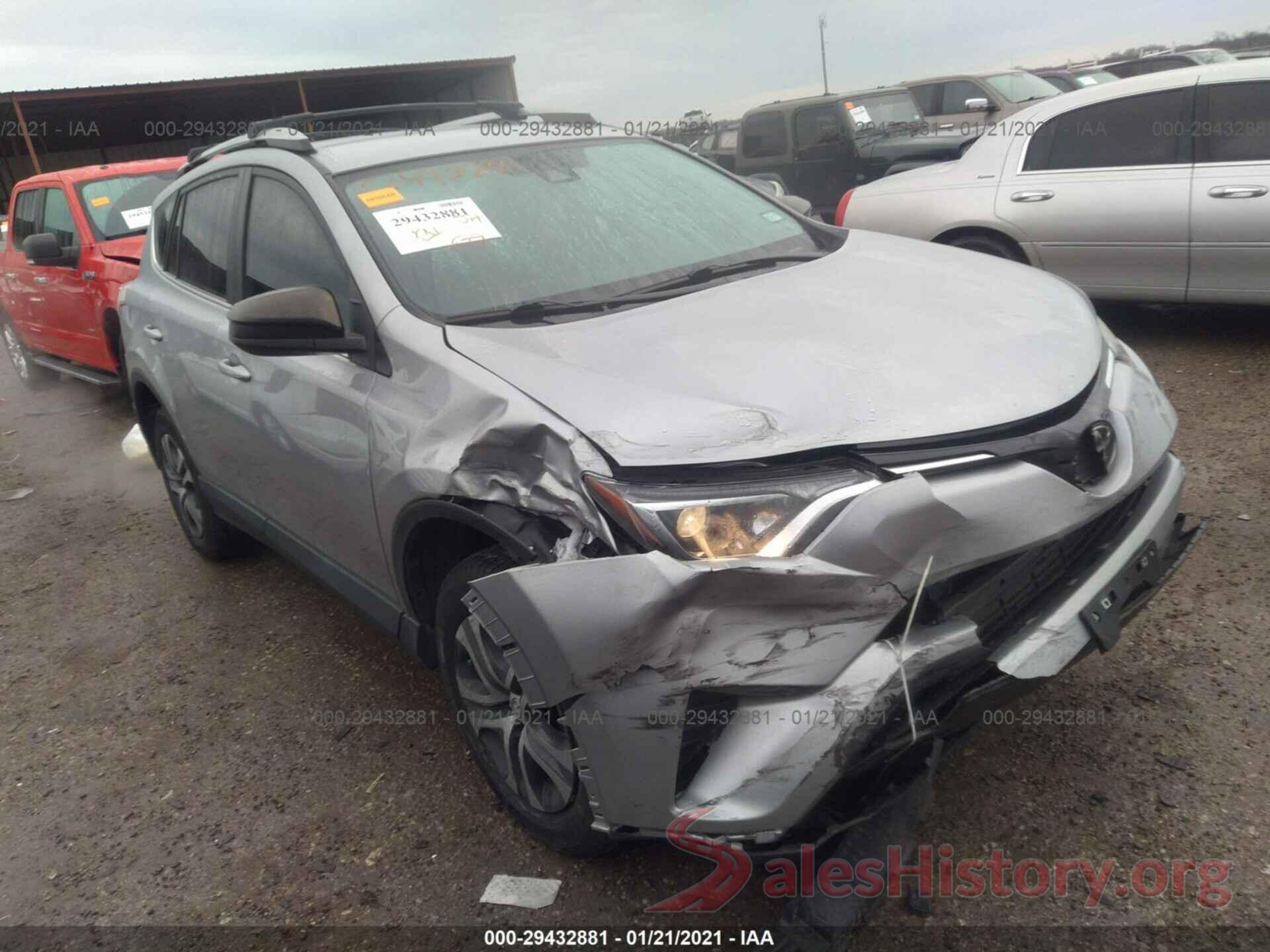 2T3ZFREV8JW406765 2018 TOYOTA RAV4