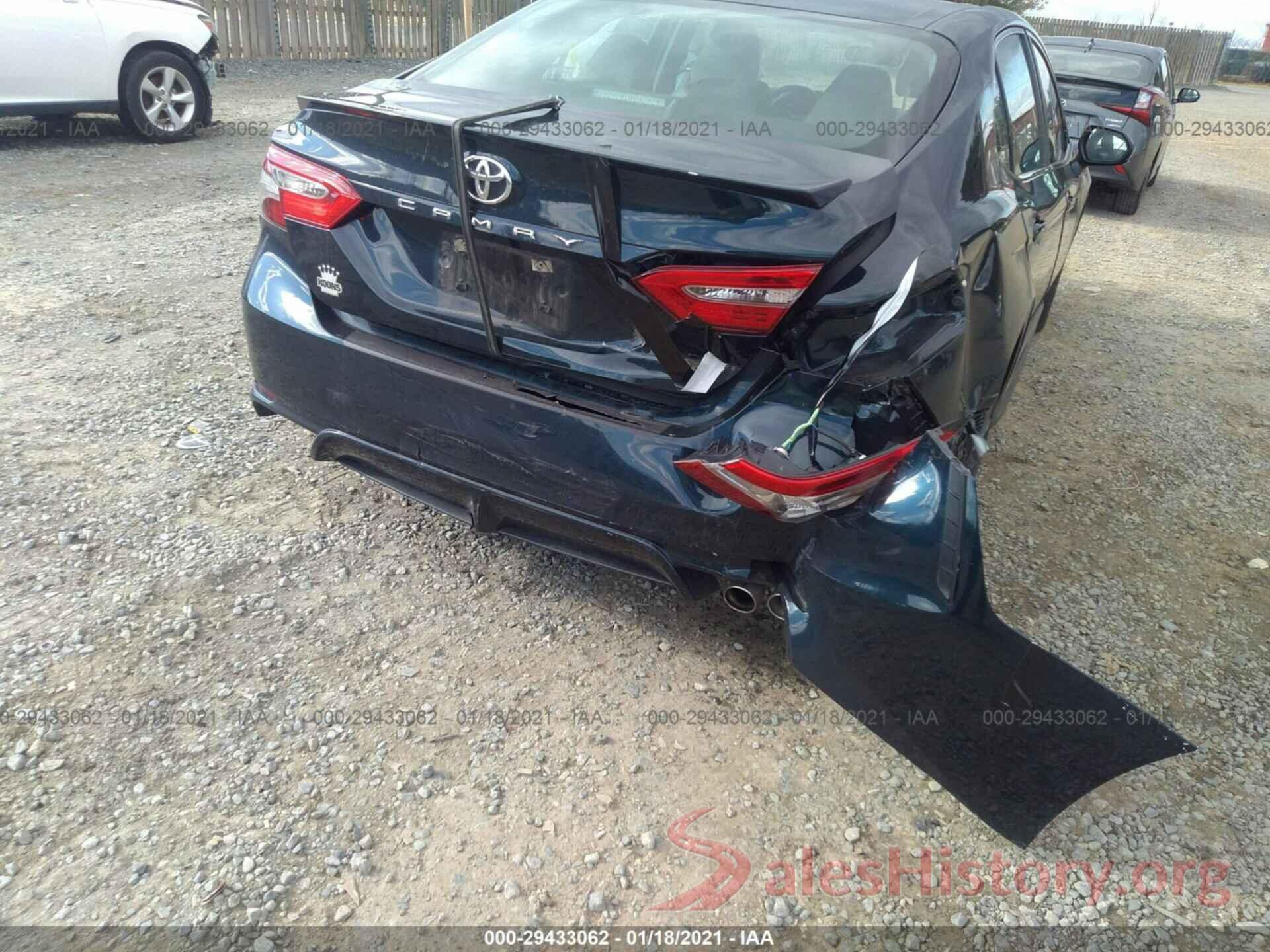 4T1B11HK0JU648445 2018 TOYOTA CAMRY