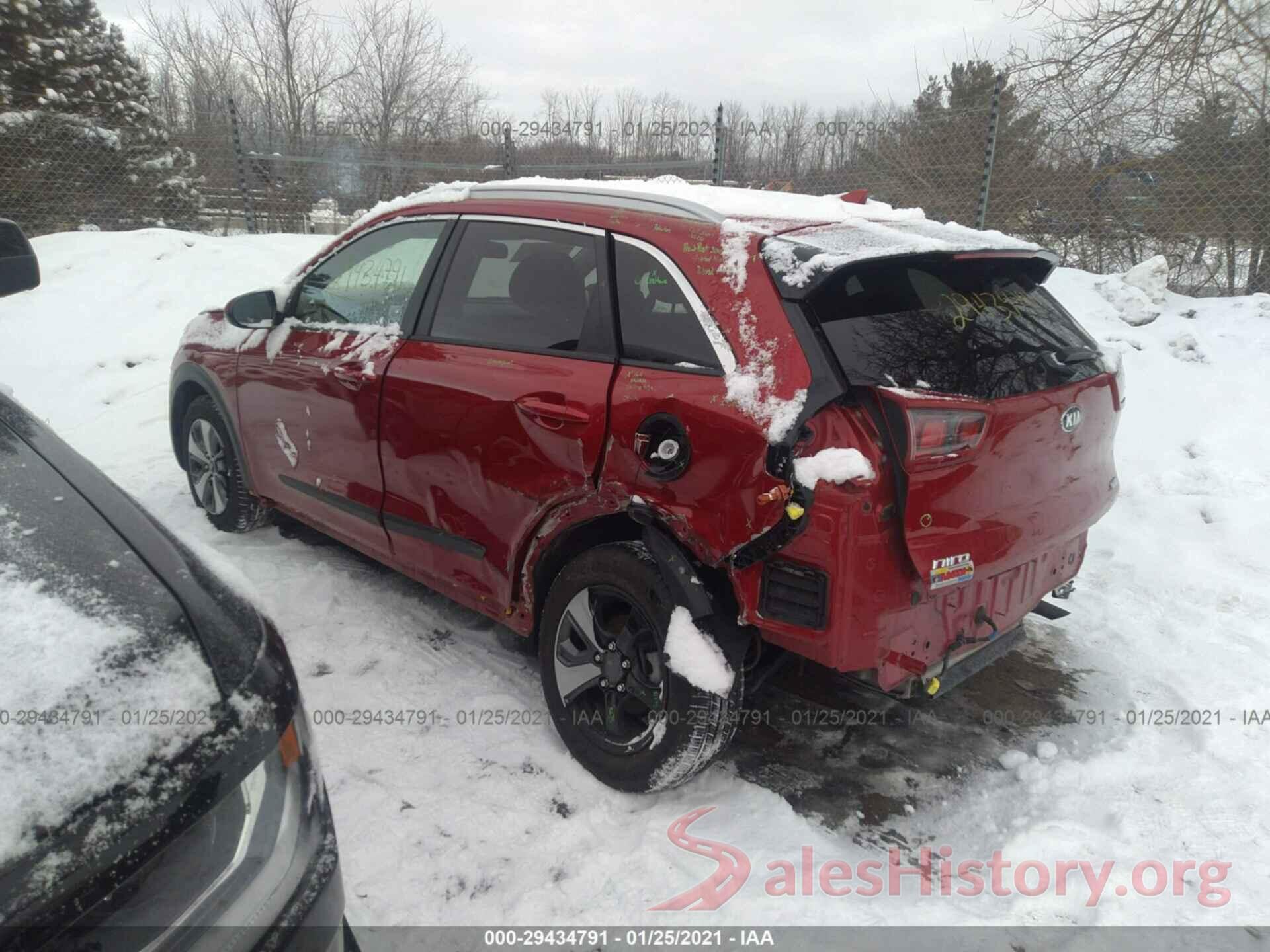 KNDCB3LC5K5218875 2019 KIA NIRO