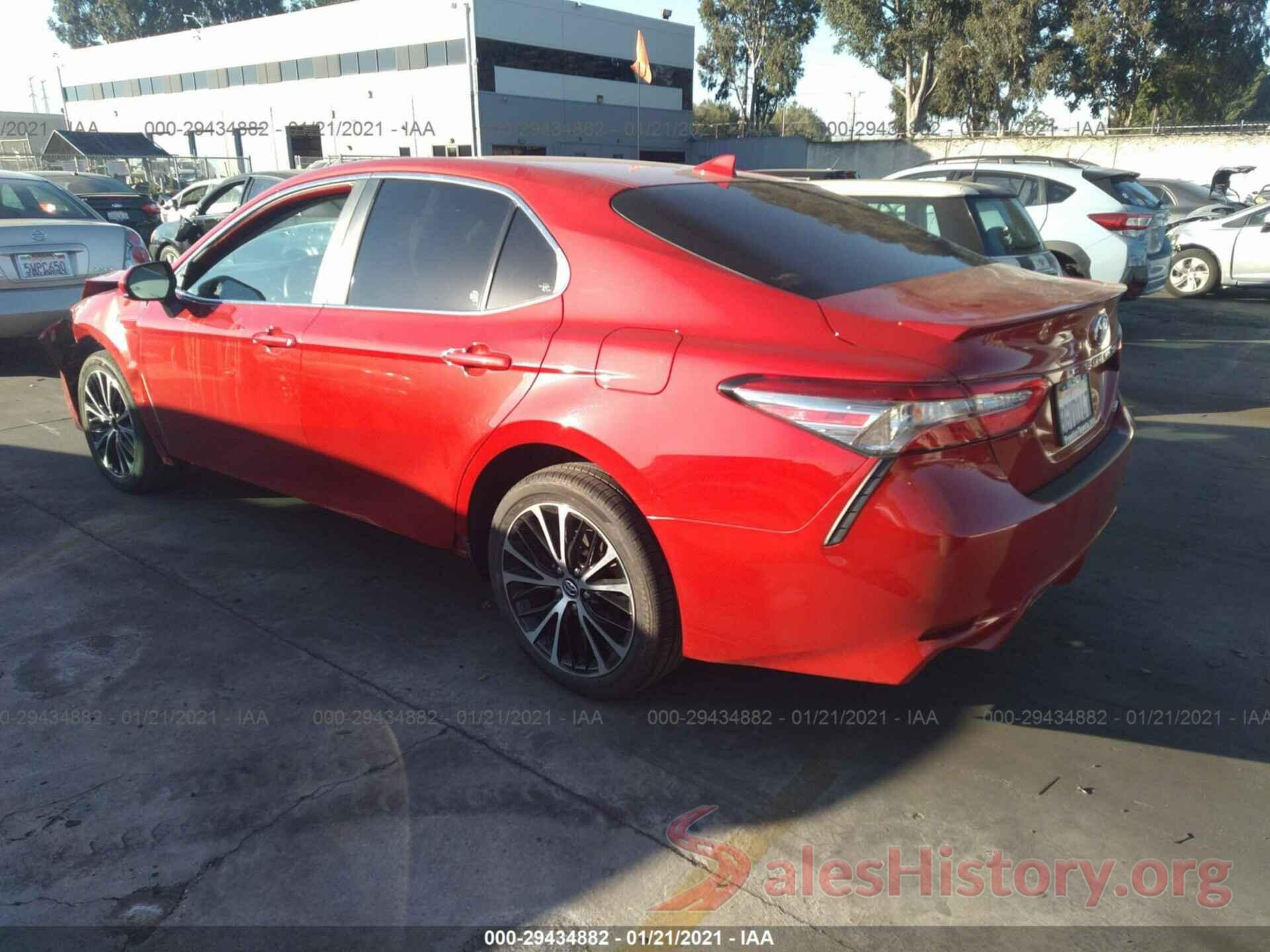 4T1B11HK2KU188299 2019 TOYOTA CAMRY