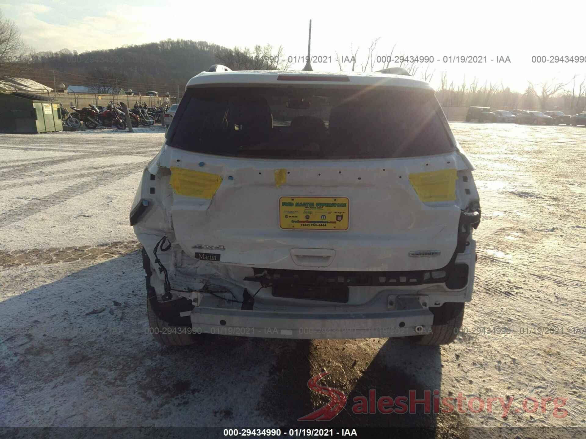 3C4NJDBBXKT714121 2019 JEEP COMPASS