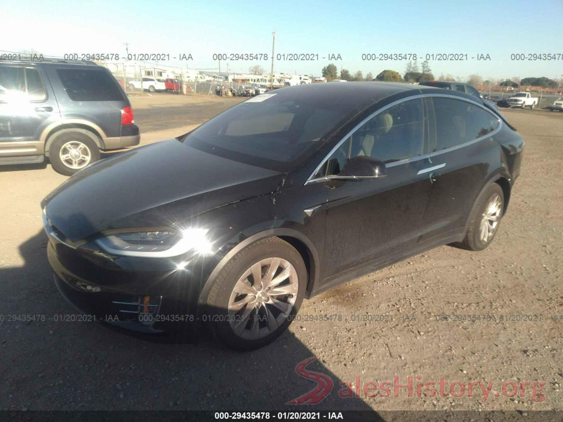 5YJXCDE27LF285566 2020 TESLA MODEL X