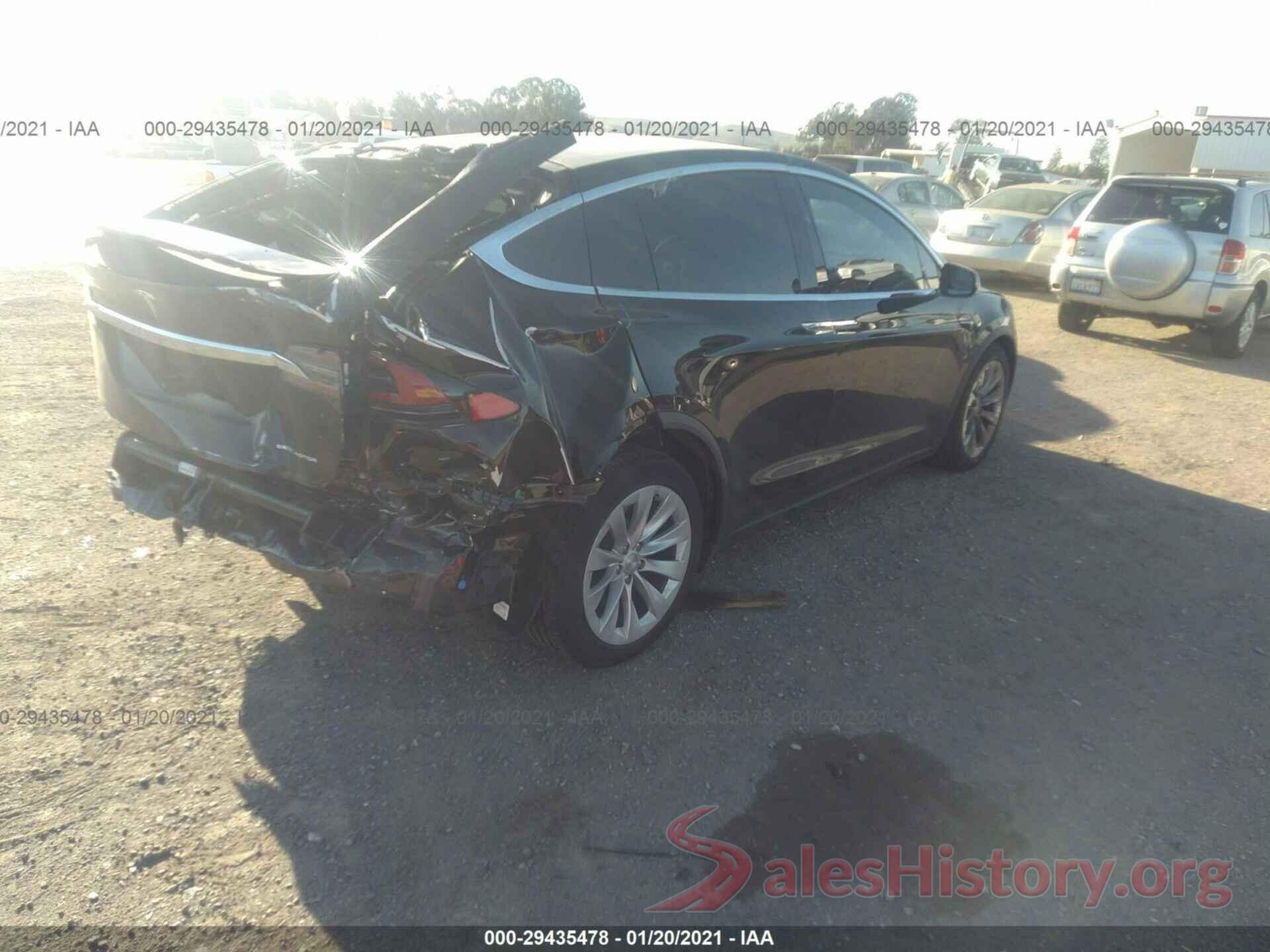 5YJXCDE27LF285566 2020 TESLA MODEL X