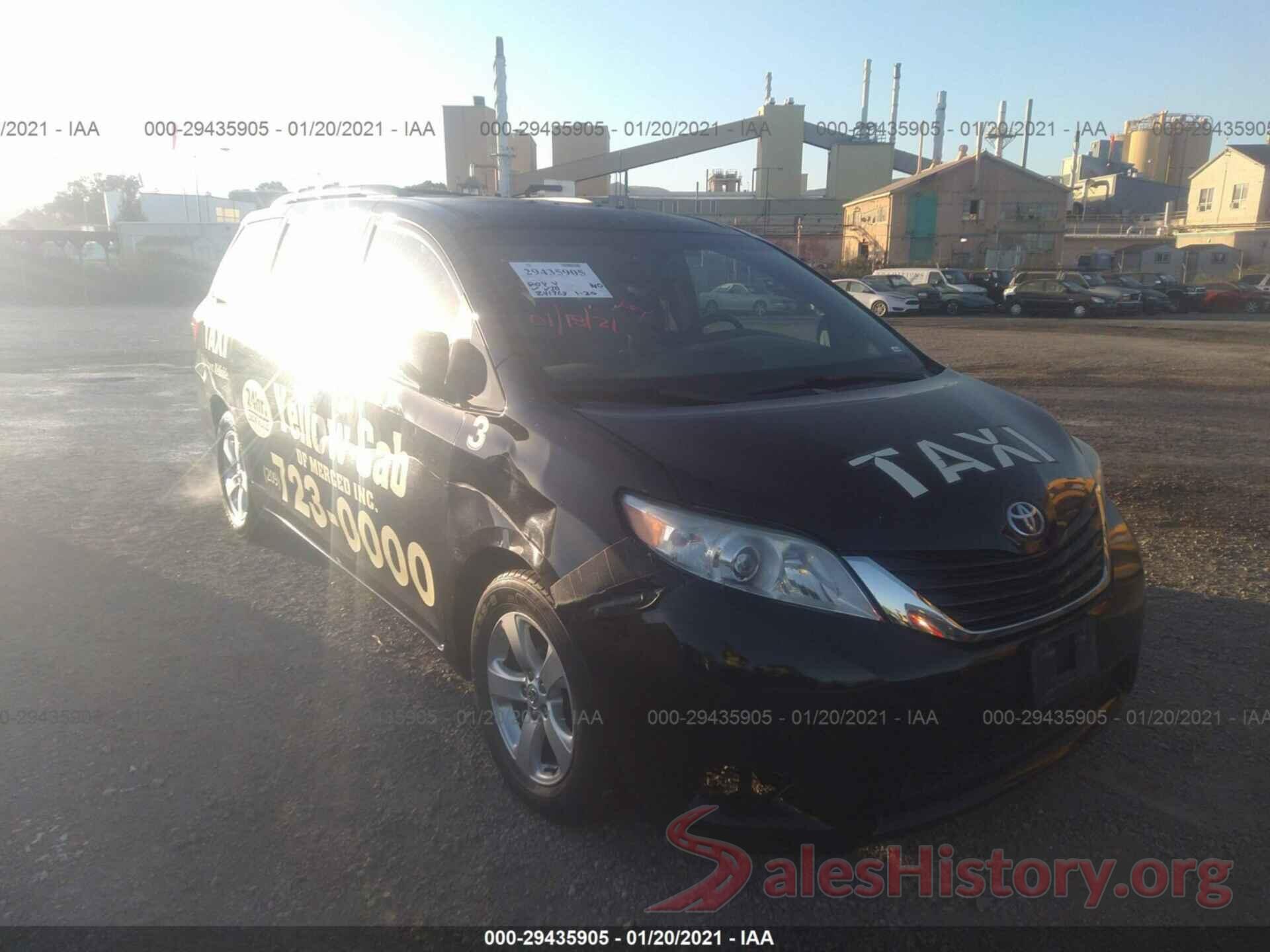 5TDKK3DC9GS716122 2016 TOYOTA SIENNA