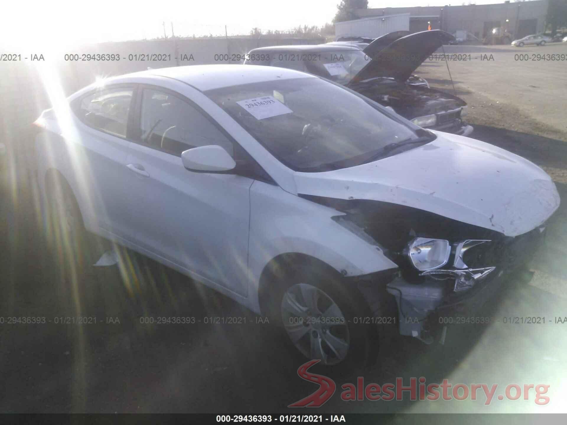 5NPDH4AE9GH709471 2016 HYUNDAI ELANTRA